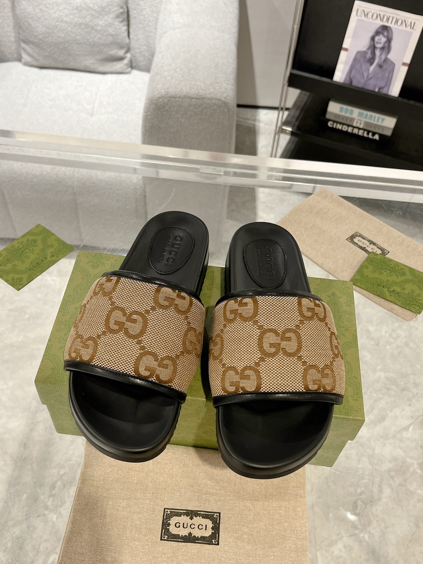 LuxluxHouse Best Quality Sandals Gucci