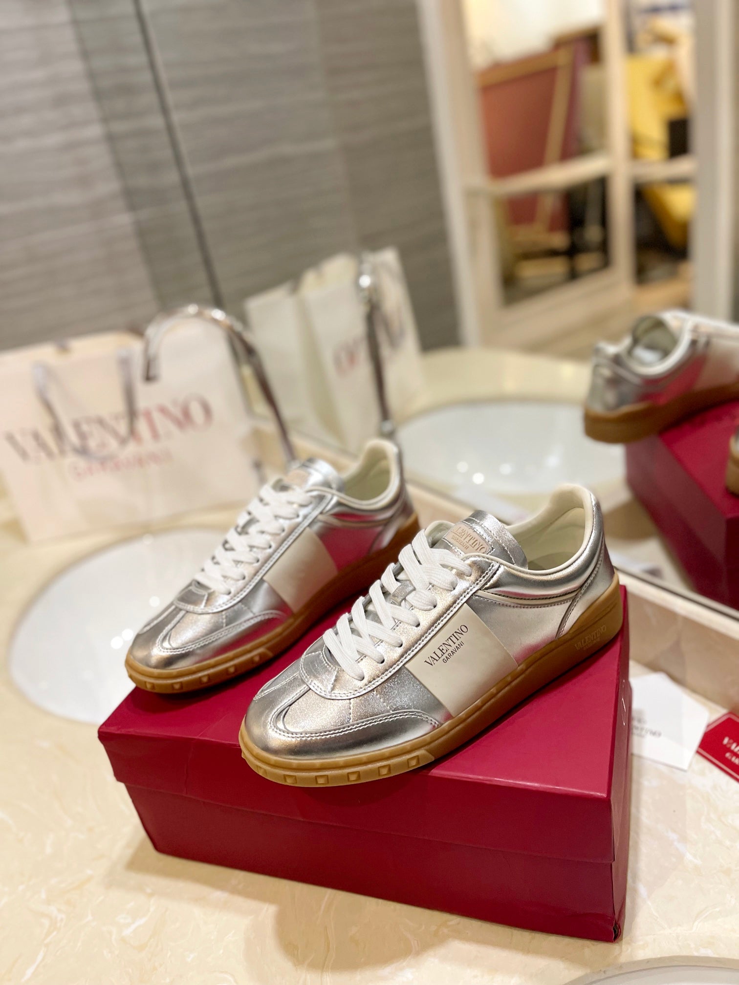 LuxluxHouse Best Quality Valentino Women Shoes