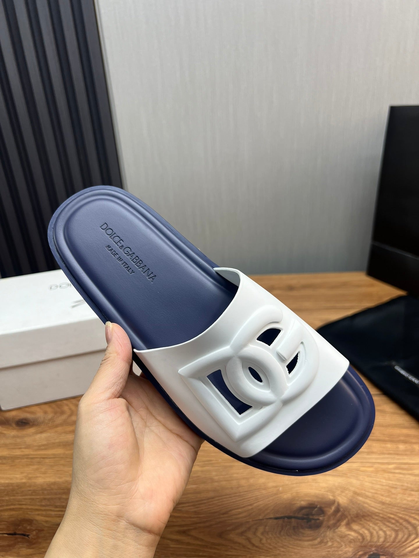 LuxluxHouse Best Quality Sandals Dolce & Gabbana