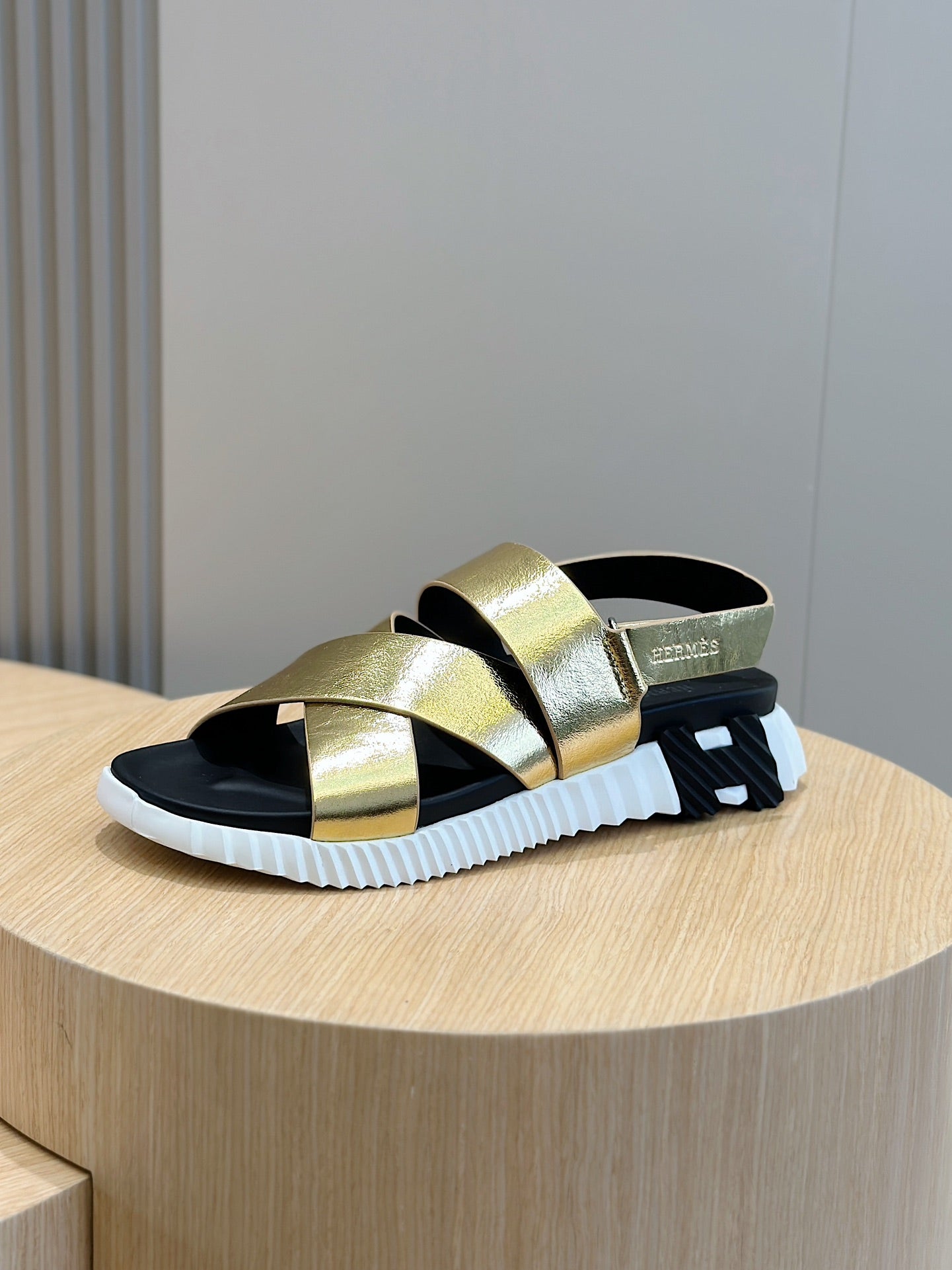 LuxluxHouse Best Quality Sandals Hermes