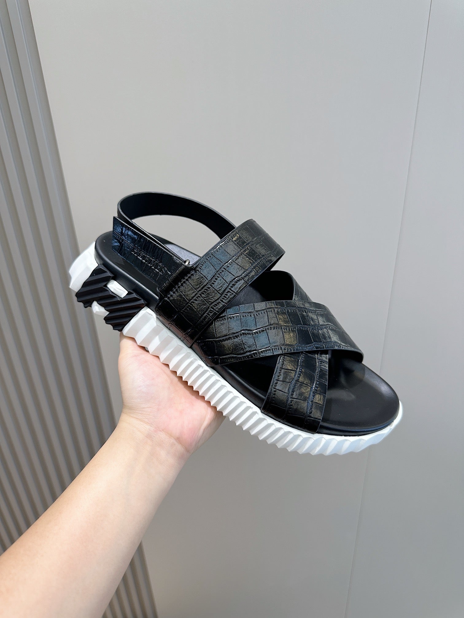 LuxluxHouse Best Quality Sandals Hermes