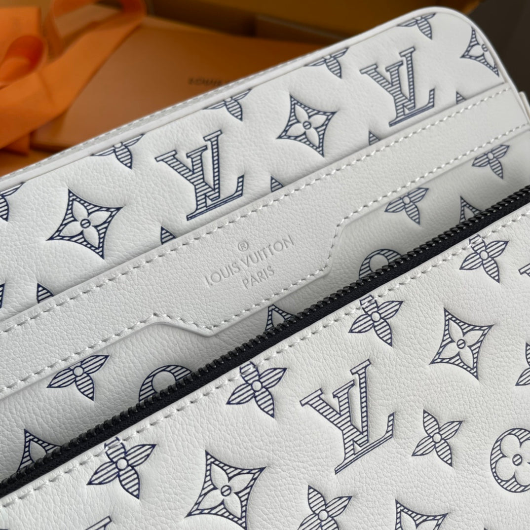 LuxluxHouse Best Quality Bags Louis Vuitton Men