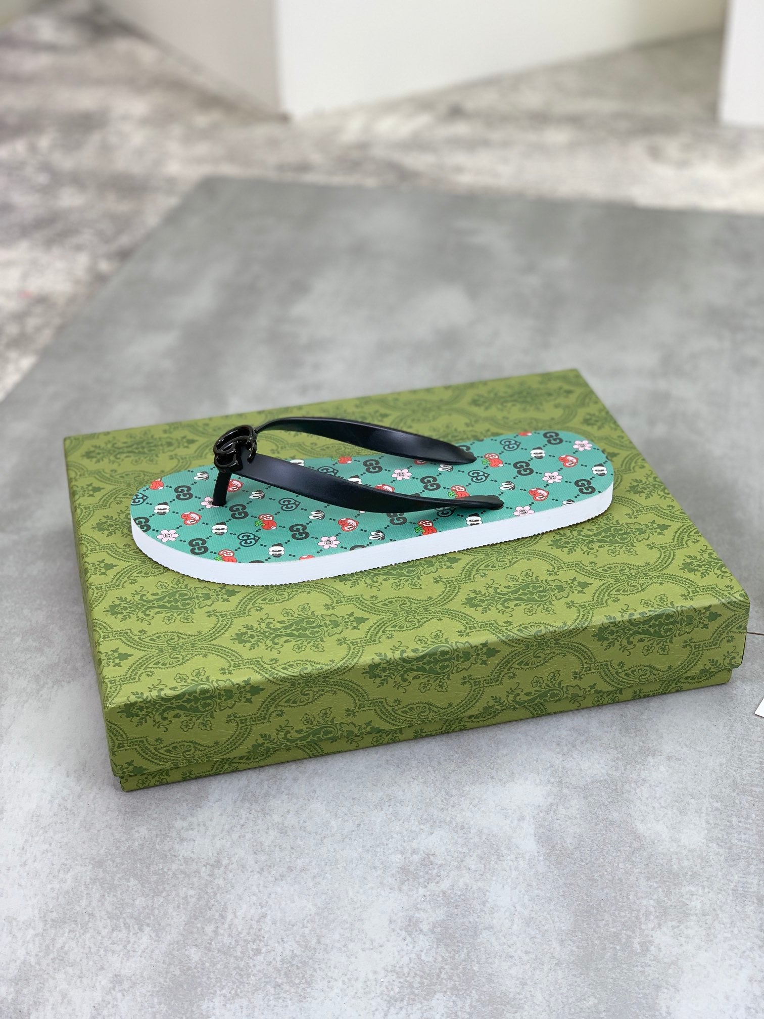LuxluxHouse Best Quality Sandals Gucci