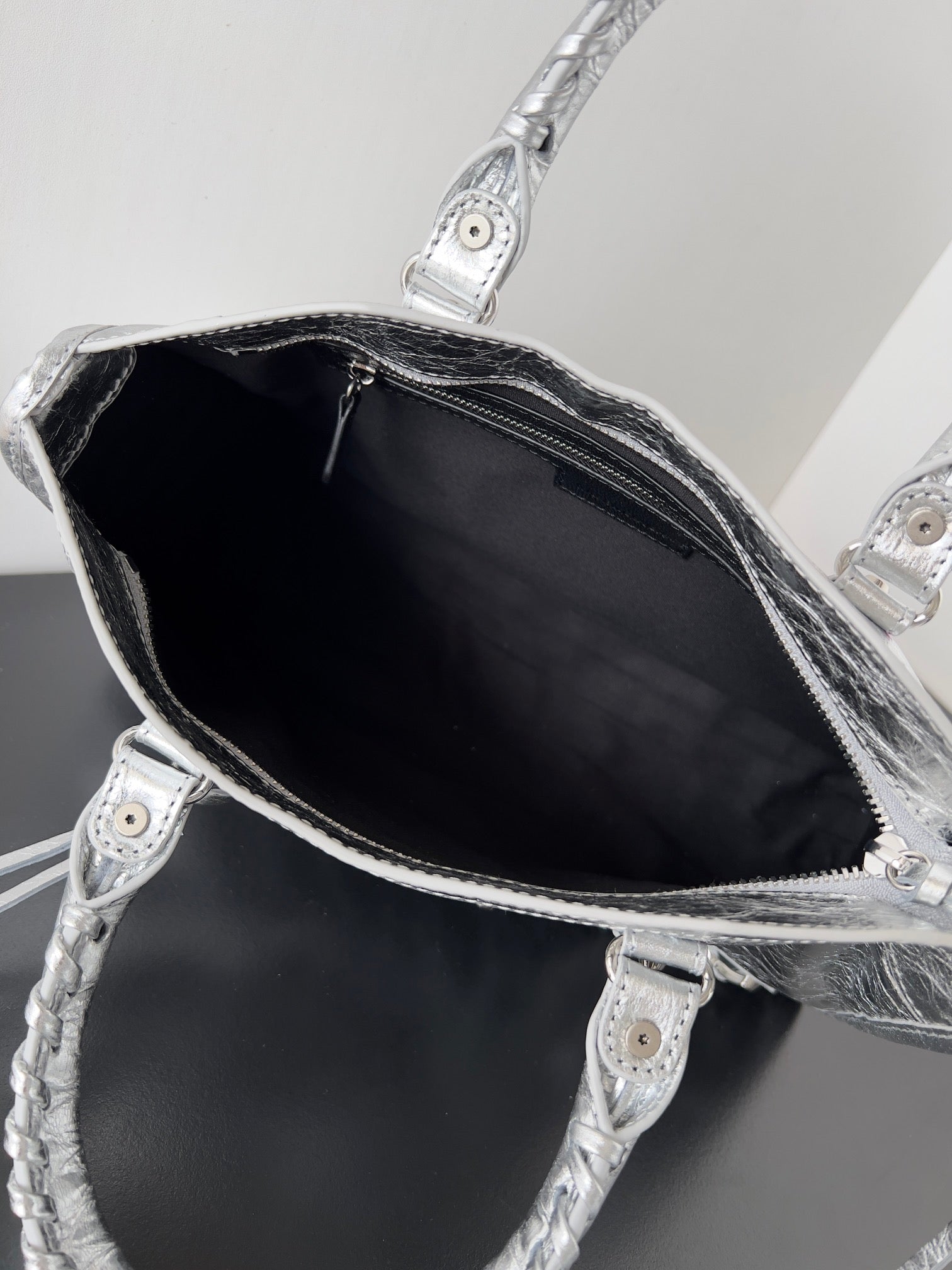 LuxluxHouse Best Quality Bags Balenciaga