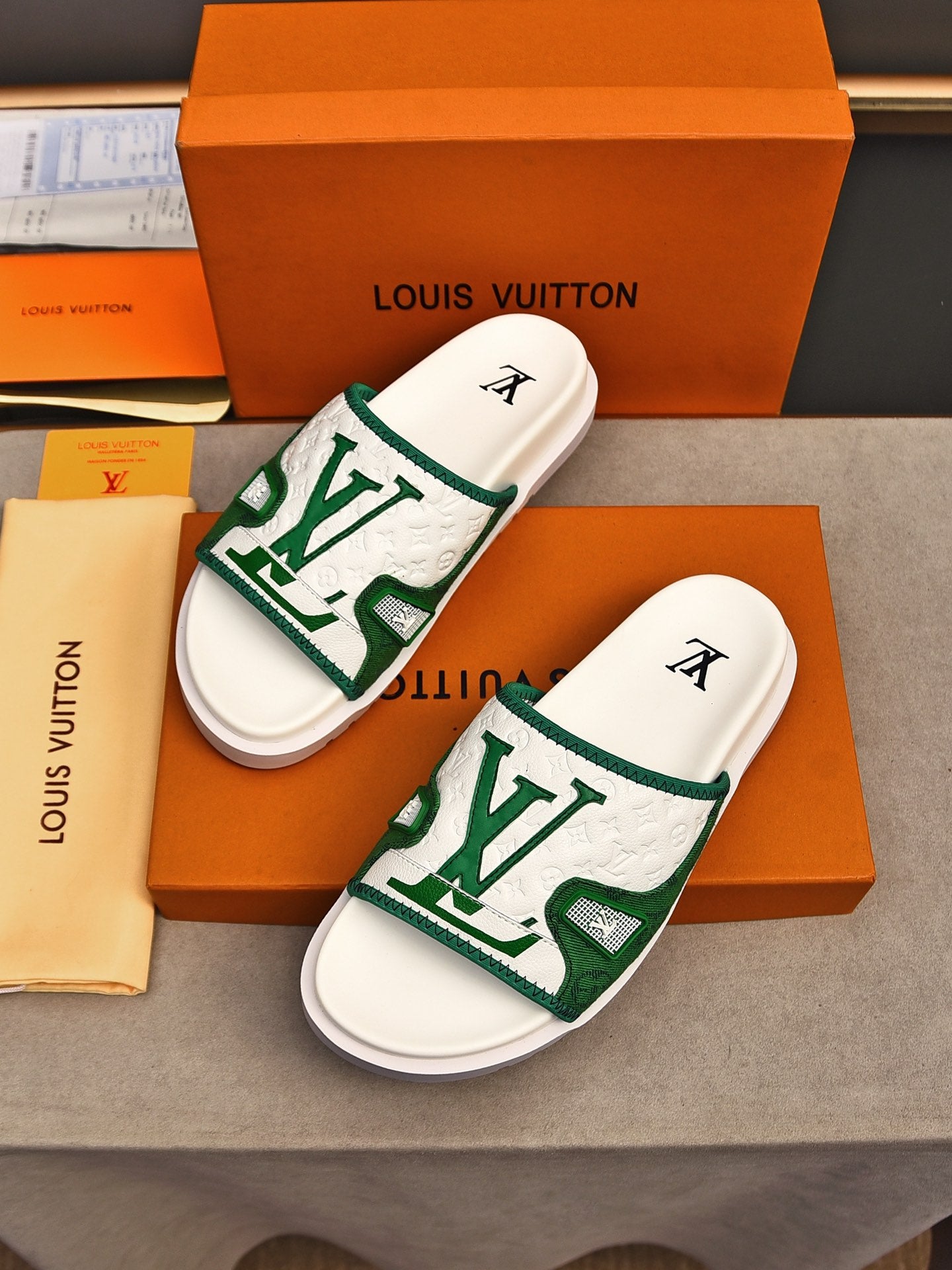 LuxluxHouse Best Quality Sandals Louis Vuitton