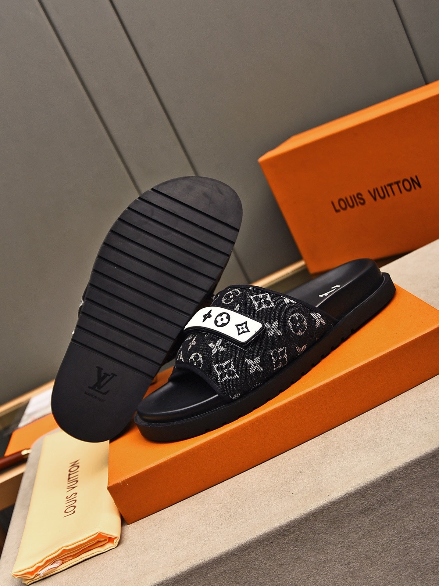 LuxluxHouse Best Quality Sandals Louis Vuitton
