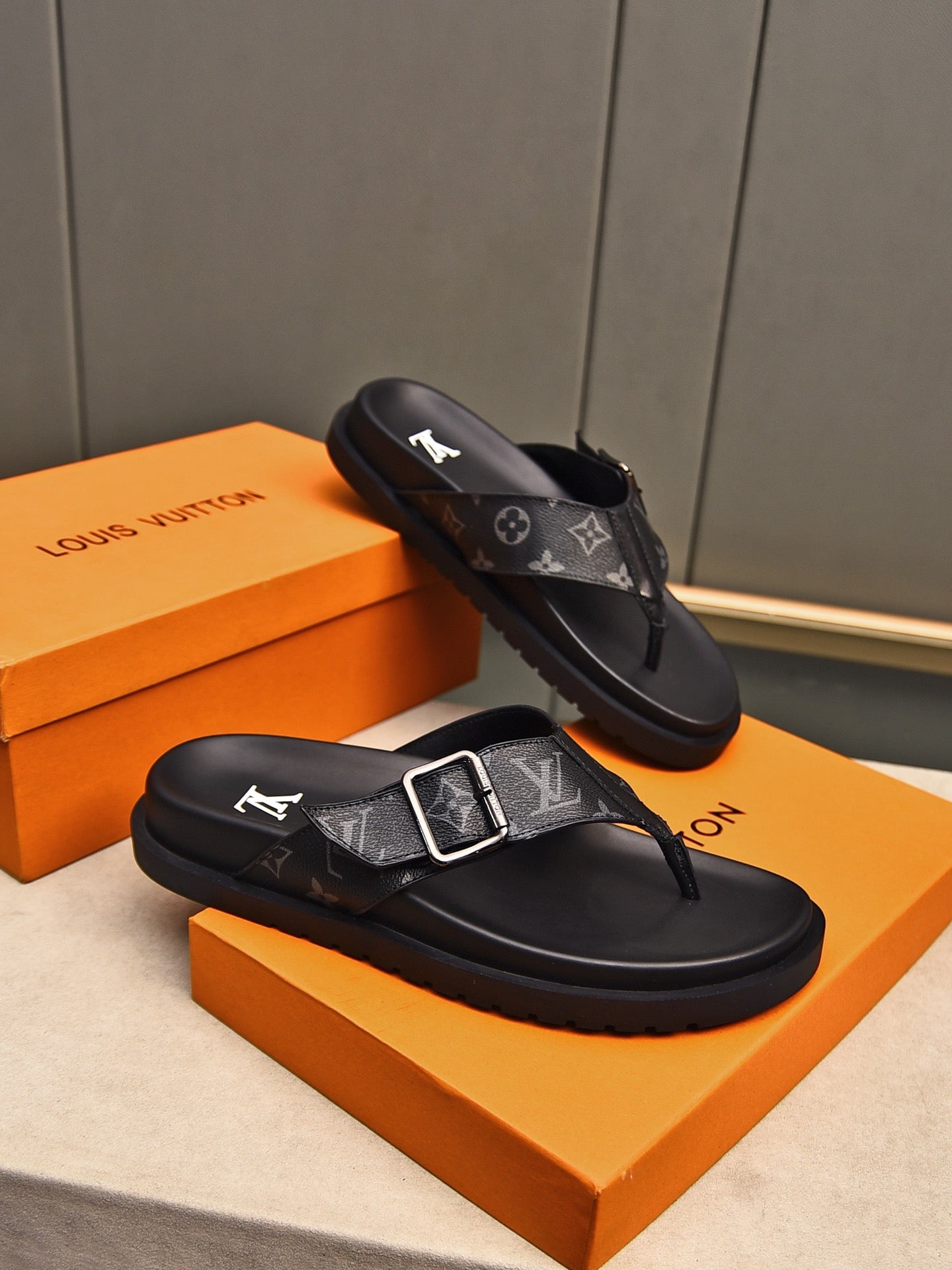 LuxluxHouse Best Quality Sandals Louis Vuitton