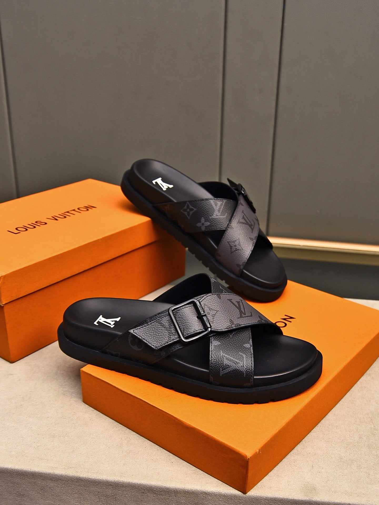 LuxluxHouse Best Quality Sandals Louis Vuitton