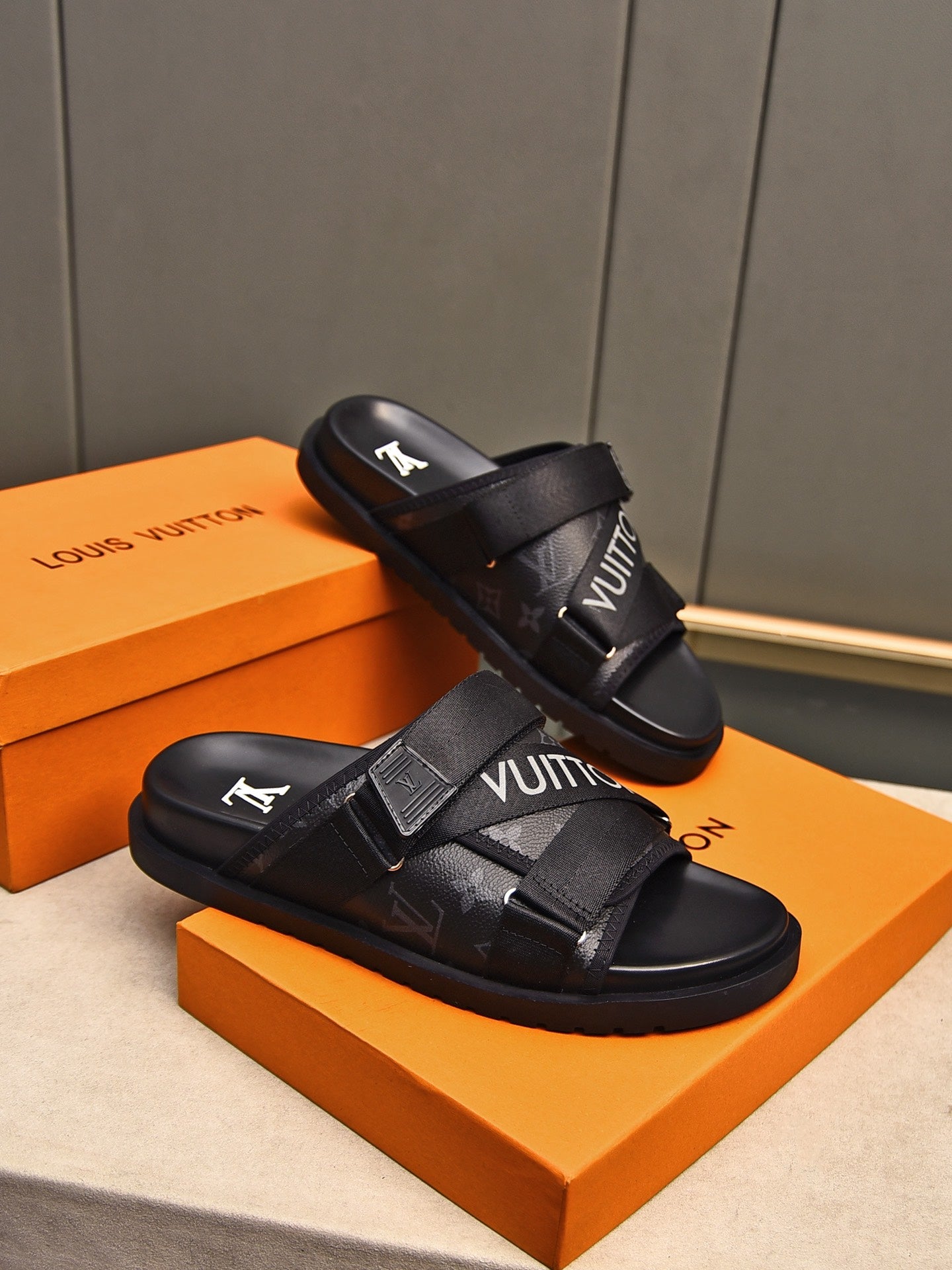 LuxluxHouse Best Quality Sandals Louis Vuitton