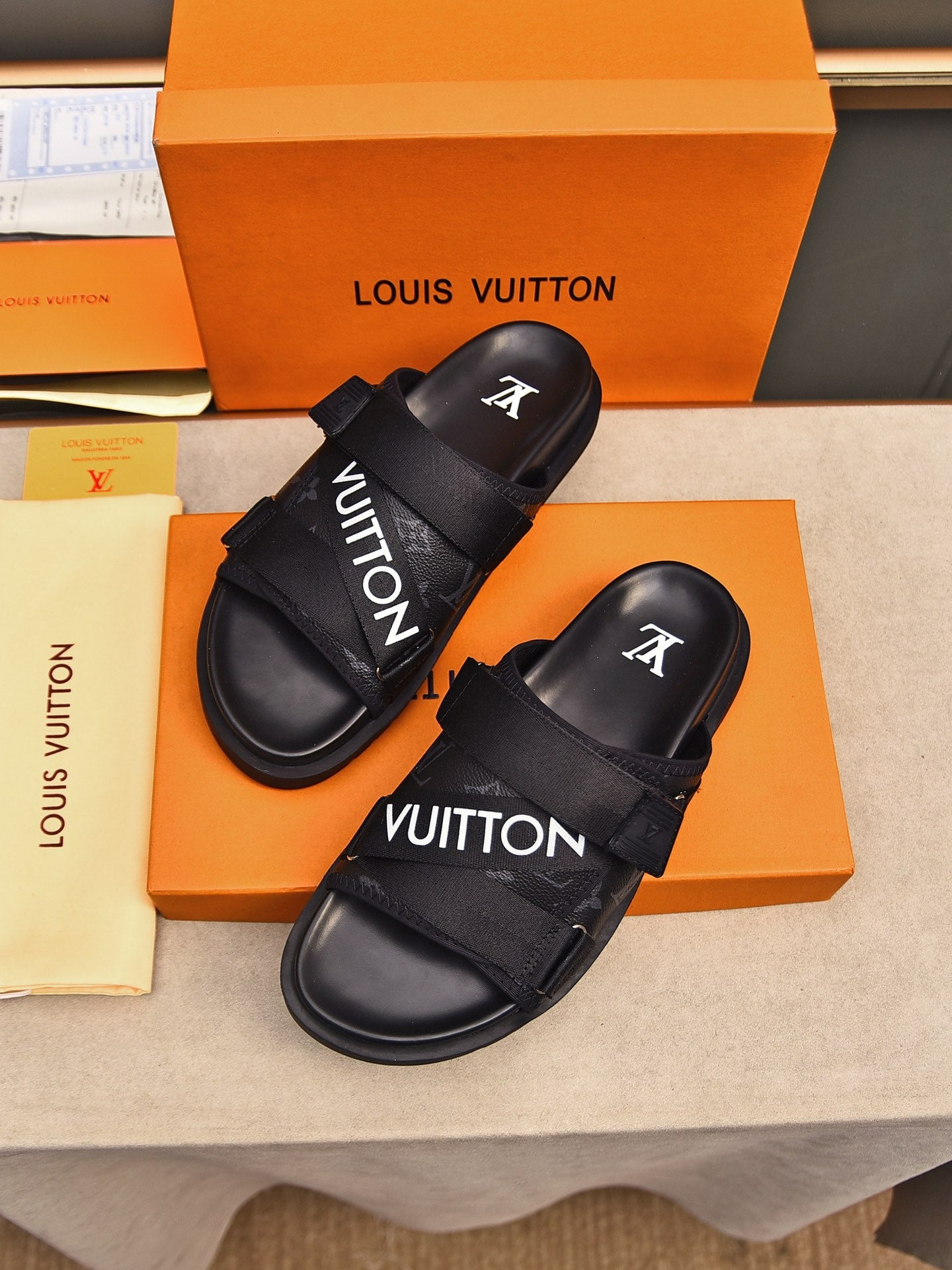 LuxluxHouse Best Quality Sandals Louis Vuitton