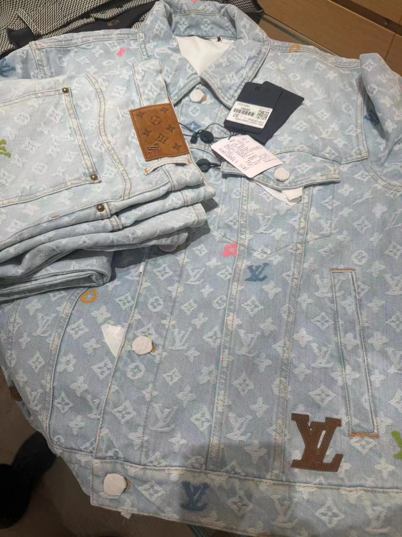 LuxluxHouse Best Quality Clothes Coats & Jackets Louis Vuitton