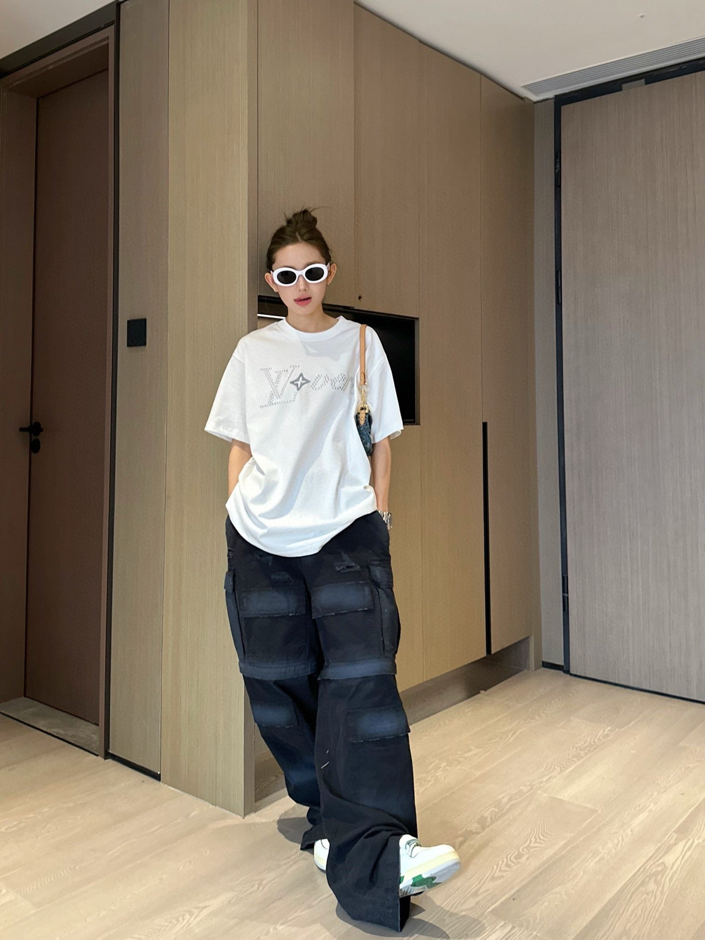LuxluxHouse Best Quality Clothes T-shirt Louis Vuitton
