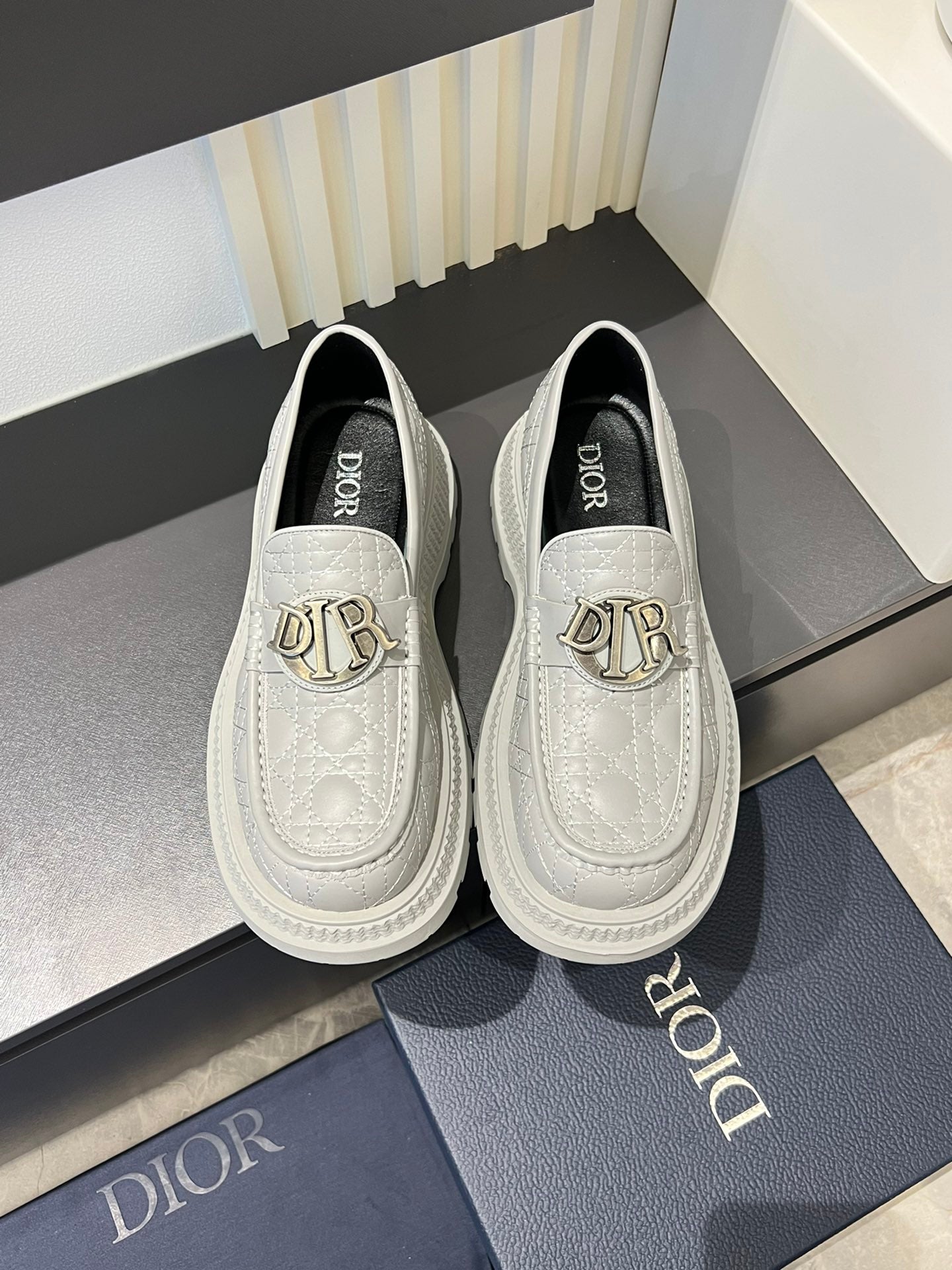 LuxluxHouse Best Quality Shoes Dior