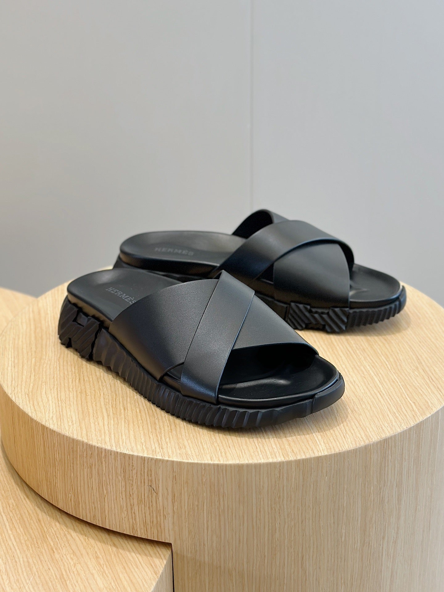 LuxluxHouse Best Quality Sandals Hermes