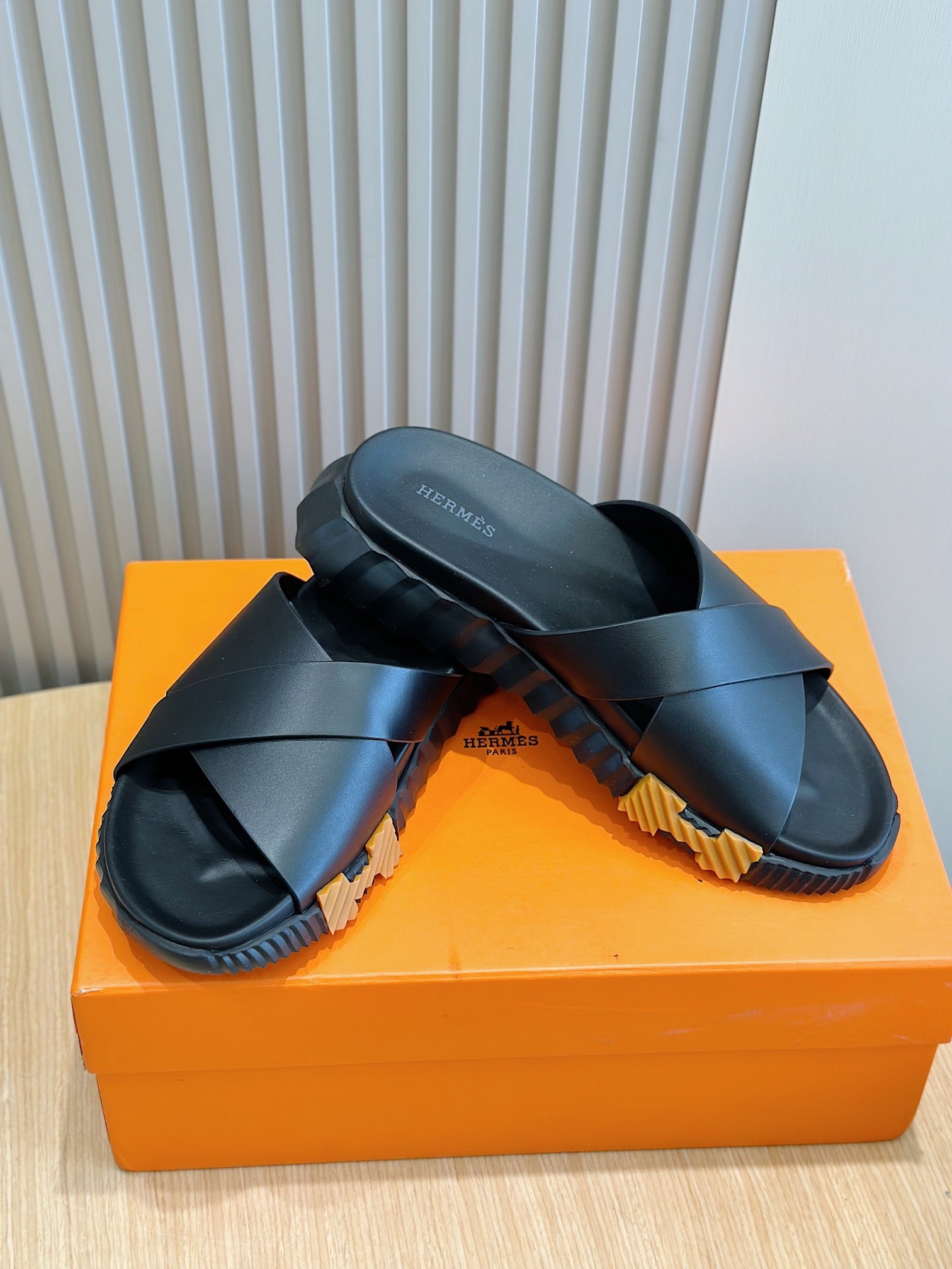 LuxluxHouse Best Quality Sandals Hermes