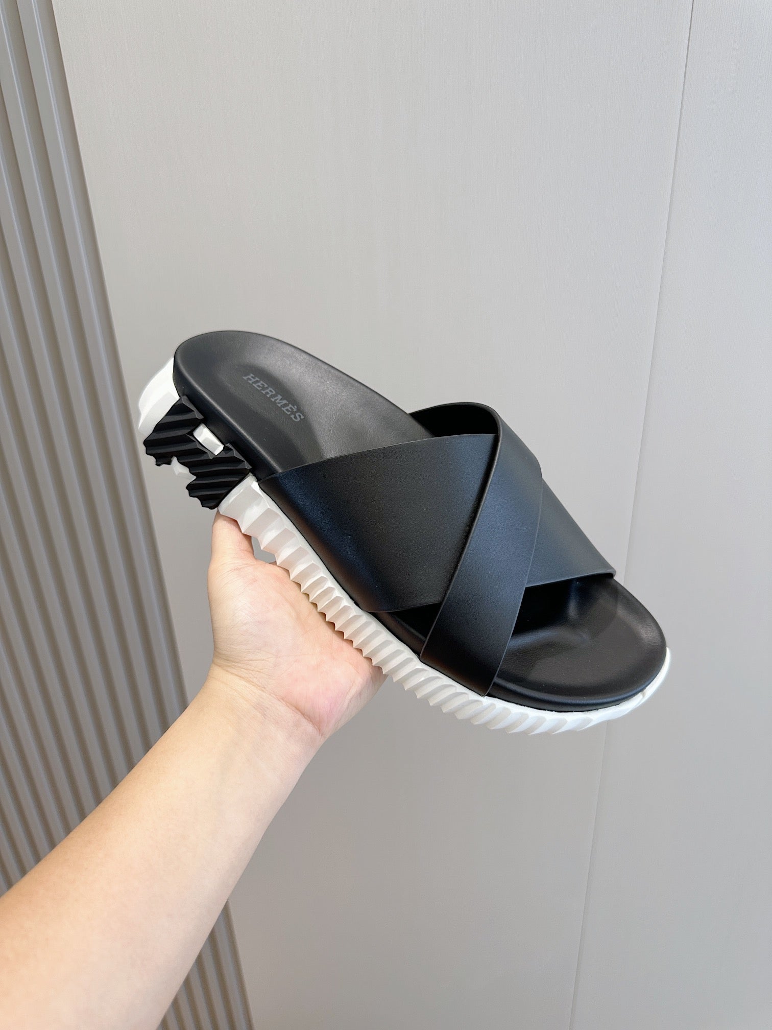 LuxluxHouse Best Quality Sandals Hermes