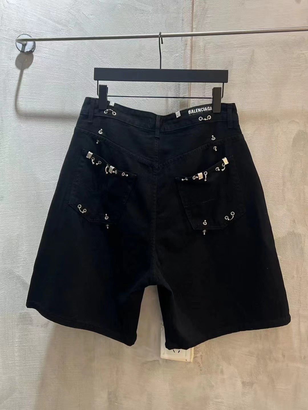 LuxluxHouse Best Quality Clothes Balenciaga Pants