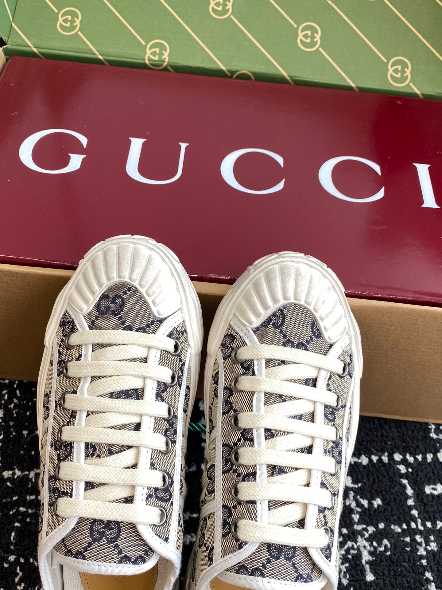 LuxluxHouse Best Quality Shoes Gucci