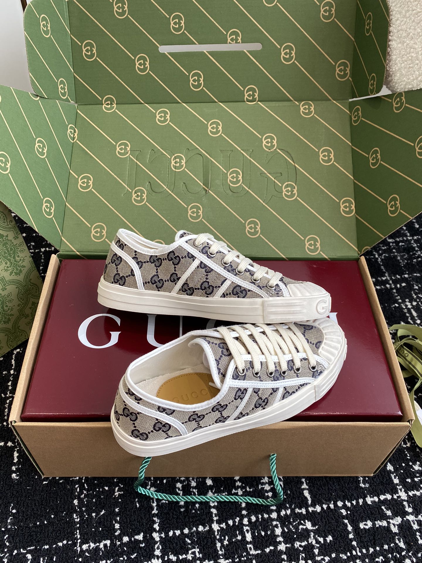LuxluxHouse Best Quality Shoes Gucci