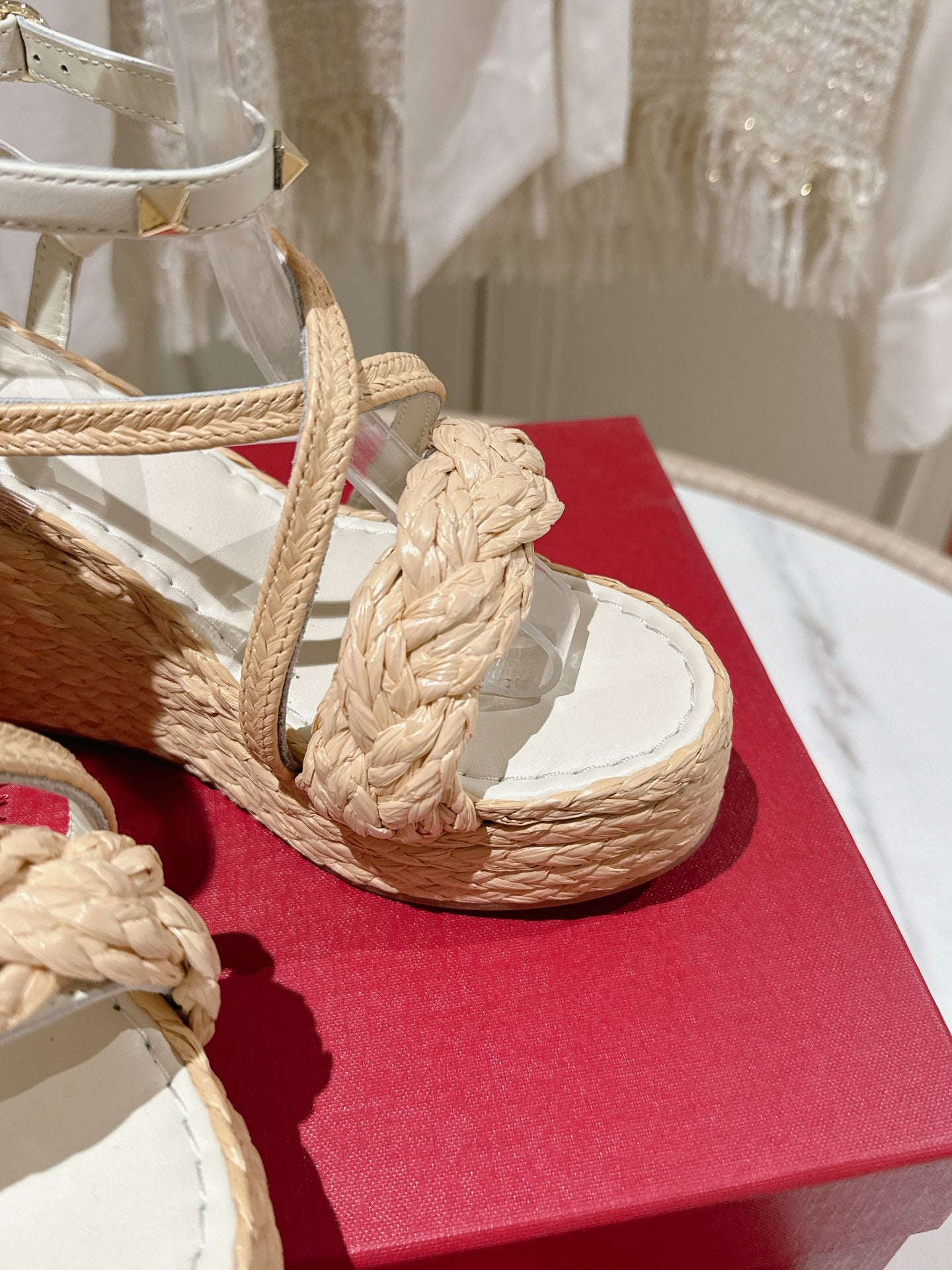 LuxluxHouse Best Quality Valentino Women Shoes
