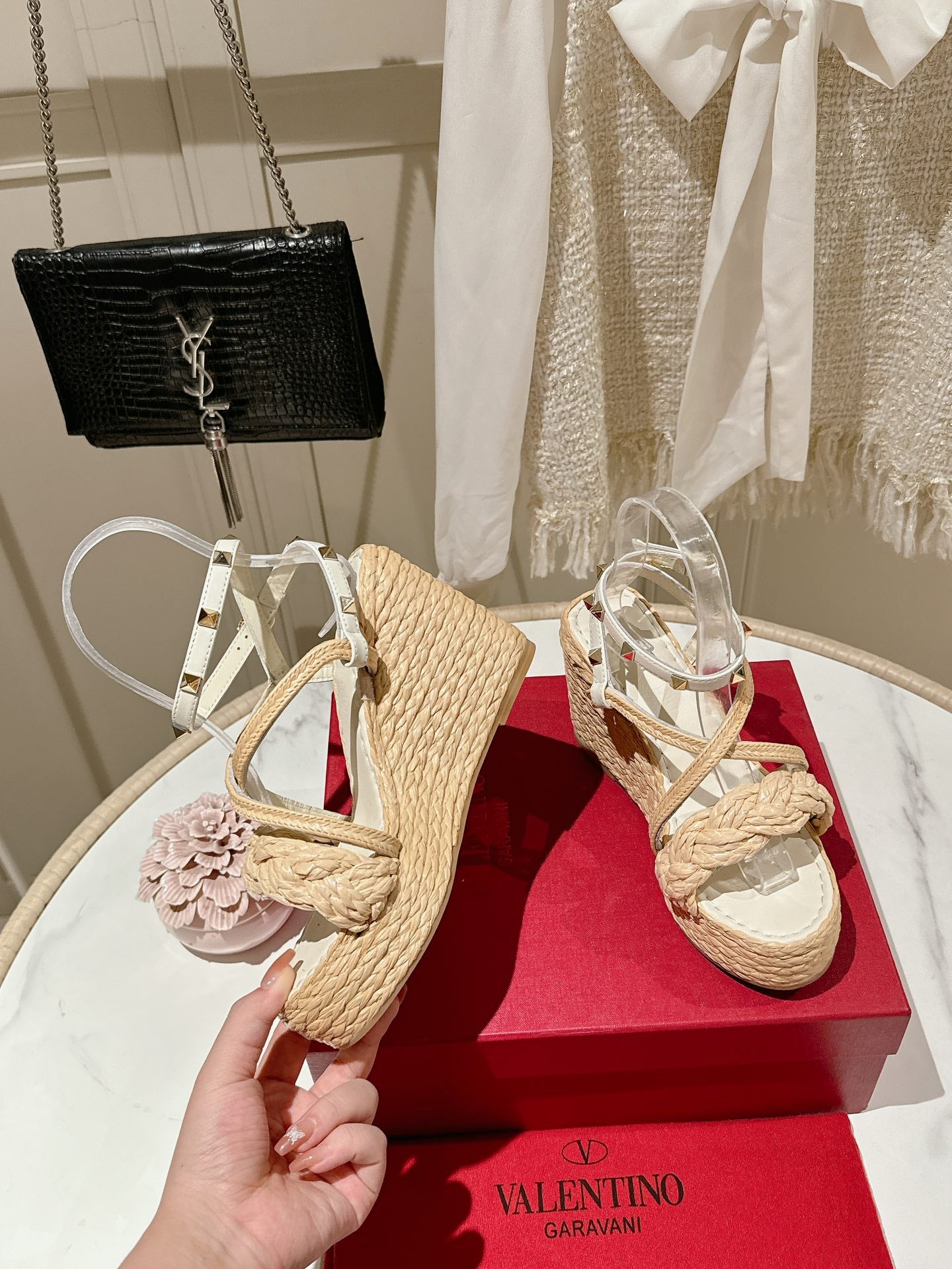 LuxluxHouse Best Quality Valentino Women Shoes