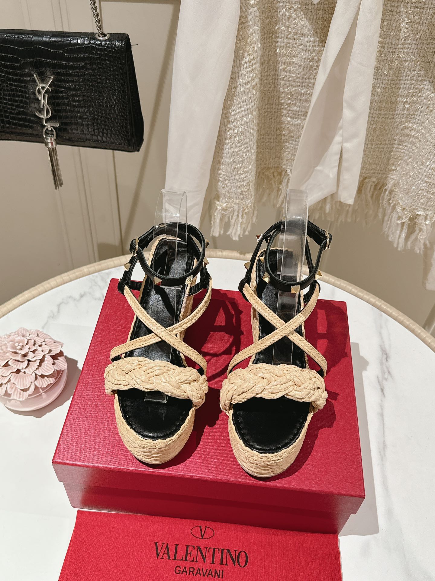 LuxluxHouse Best Quality Valentino Women Shoes