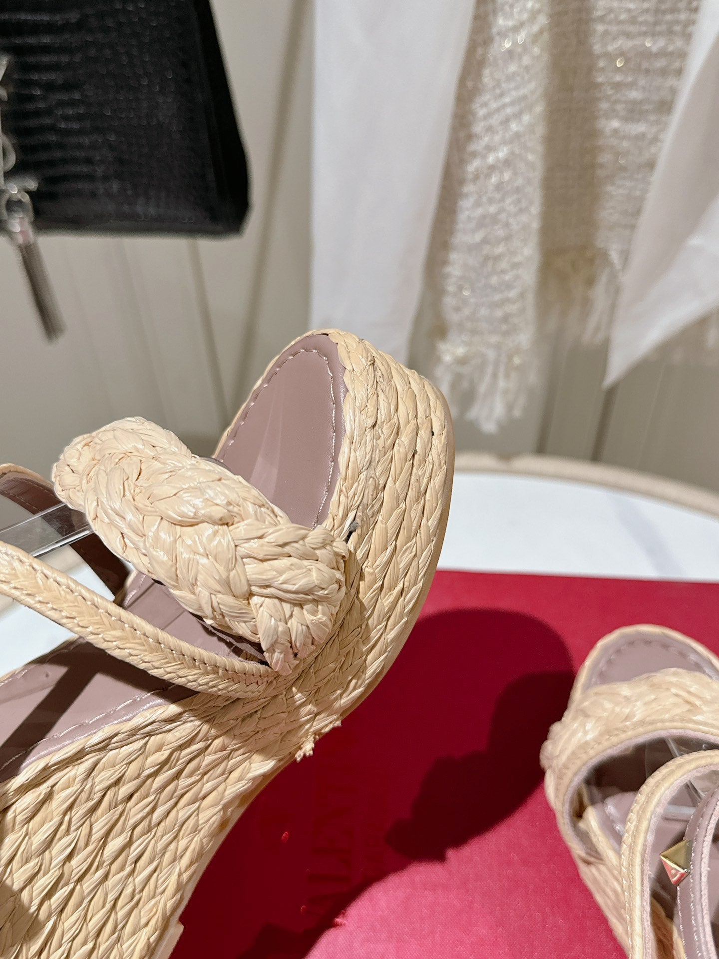 LuxluxHouse Best Quality Valentino Women Shoes