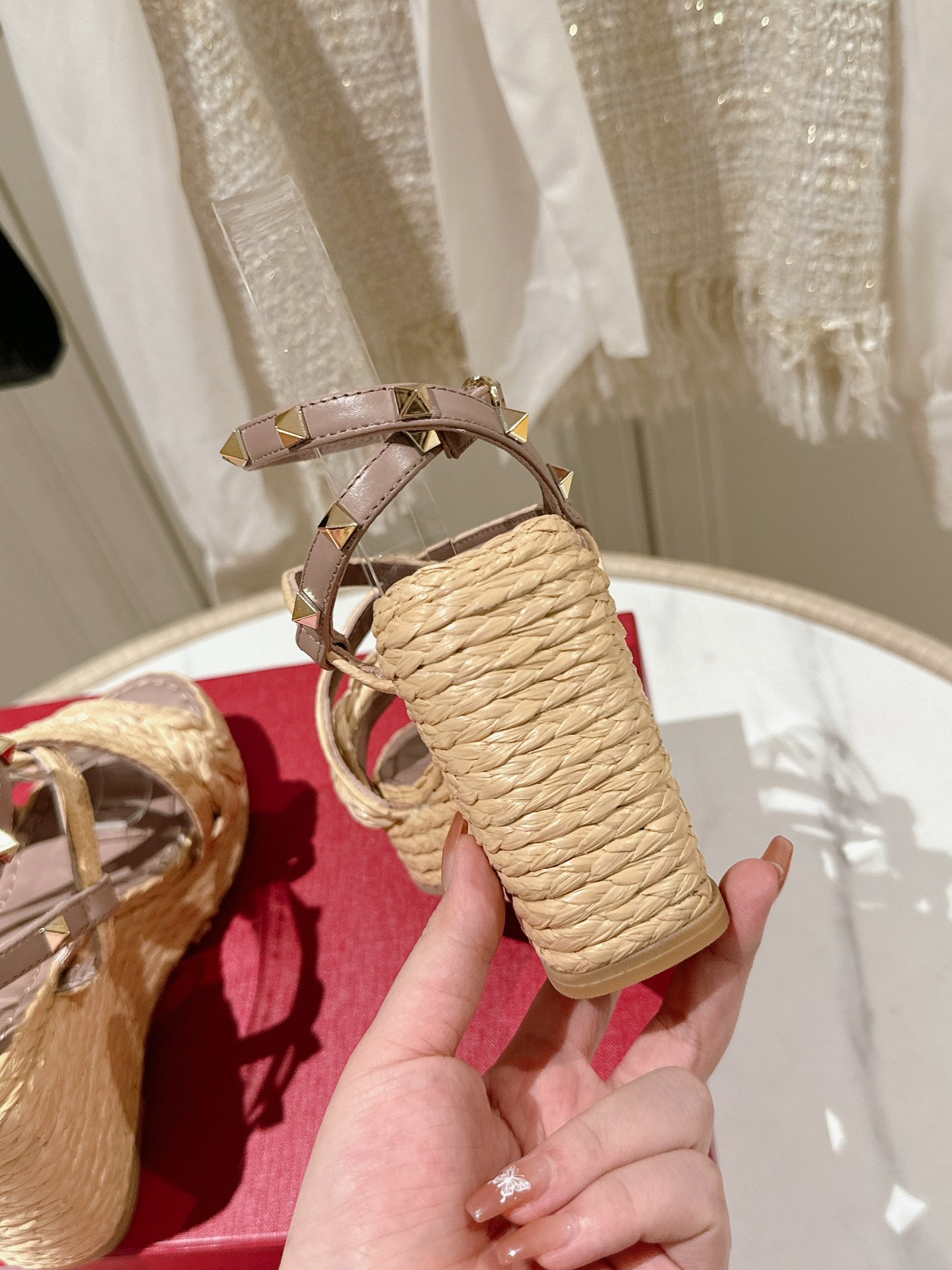 LuxluxHouse Best Quality Valentino Women Shoes