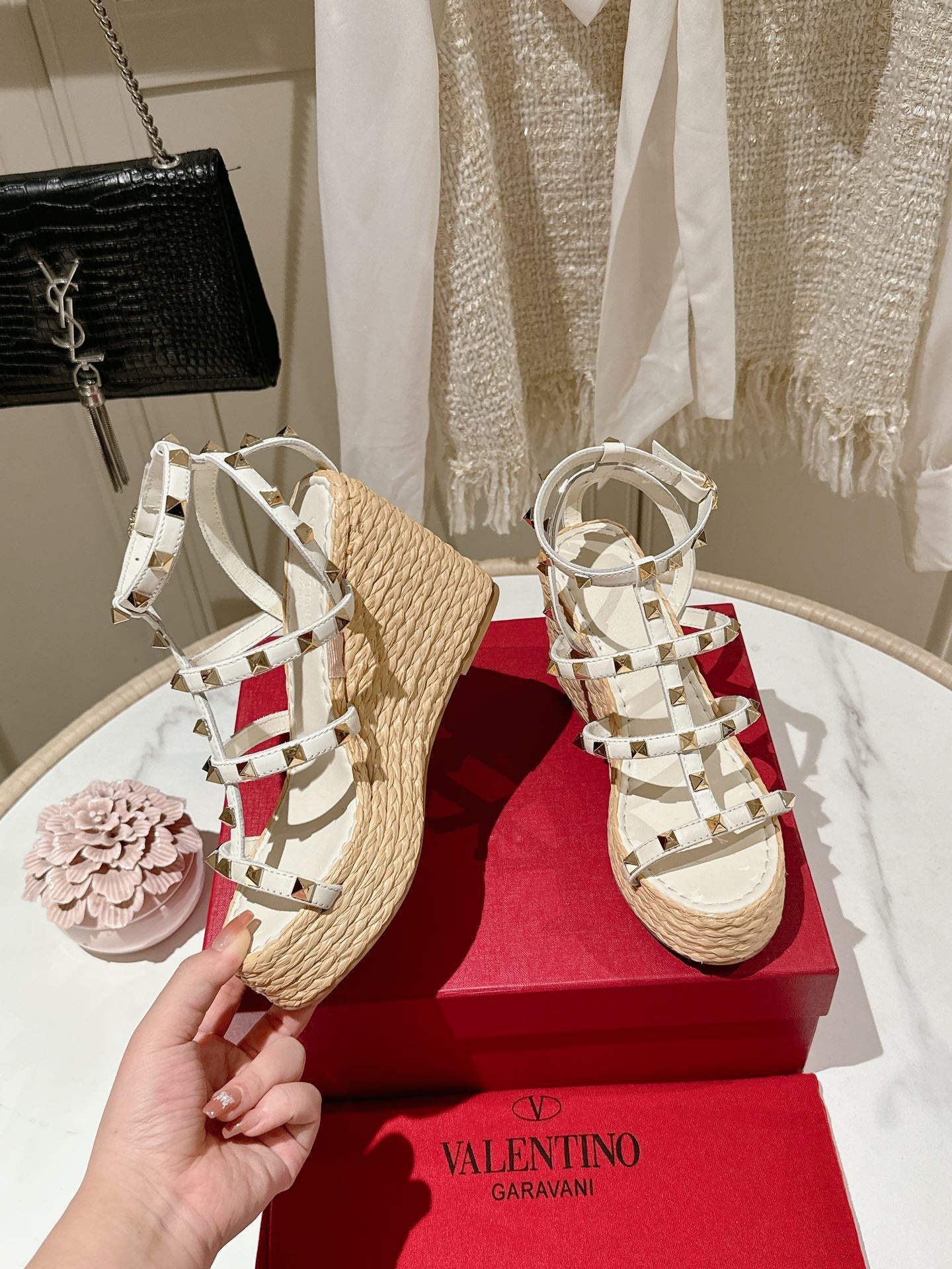 LuxluxHouse Best Quality Valentino Women Shoes