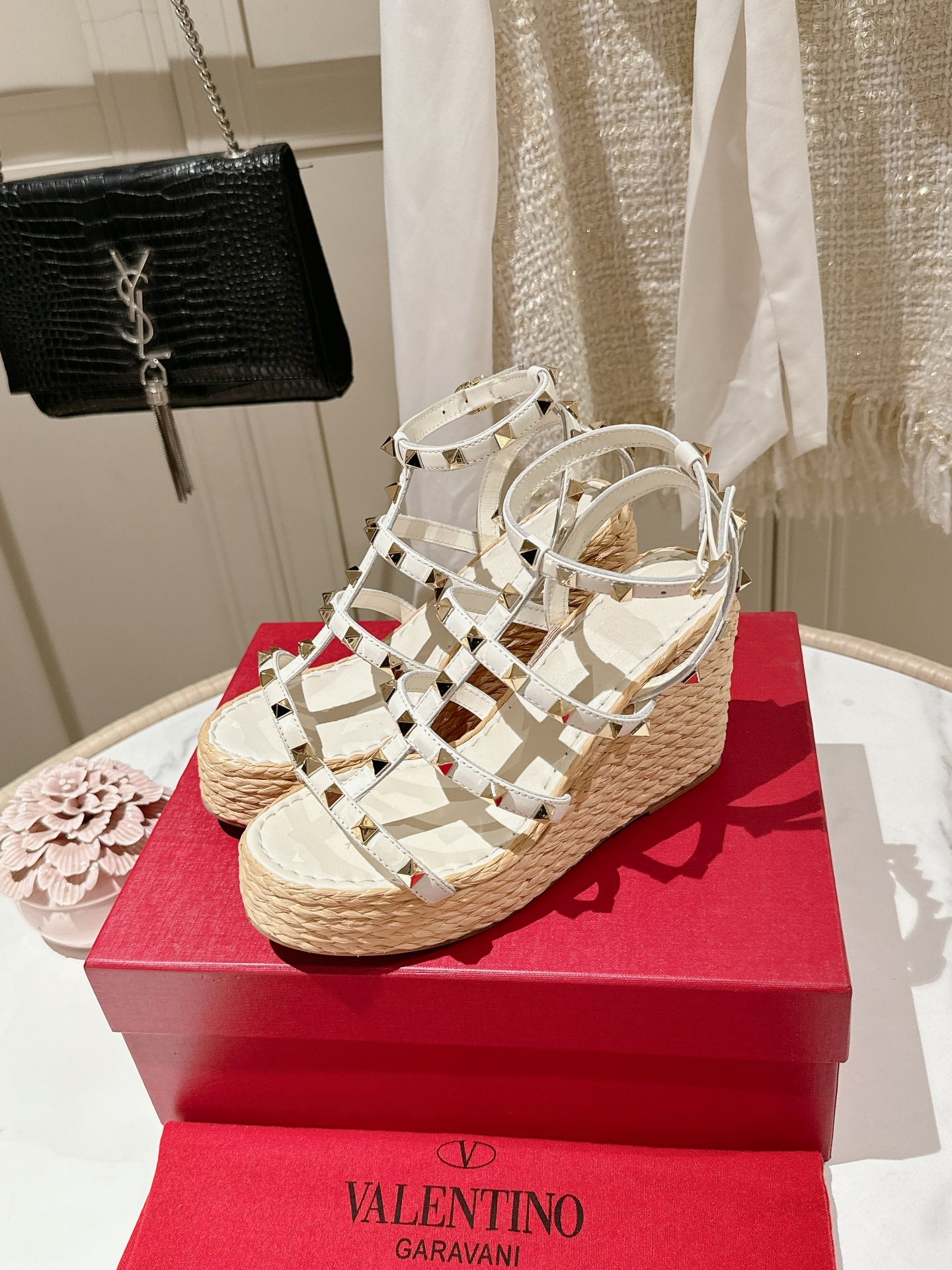 LuxluxHouse Best Quality Valentino Women Shoes