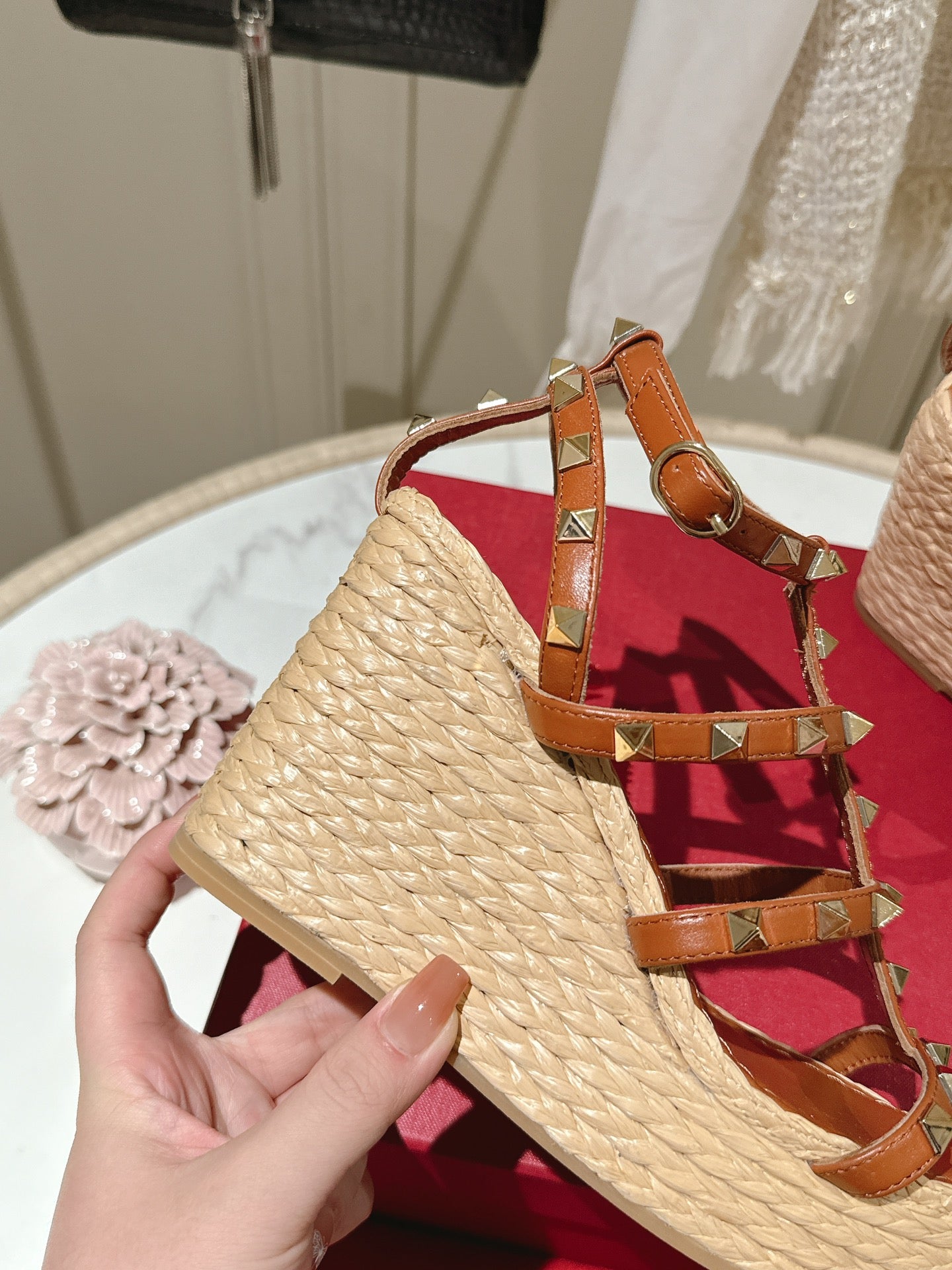 LuxluxHouse Best Quality Valentino Women Shoes