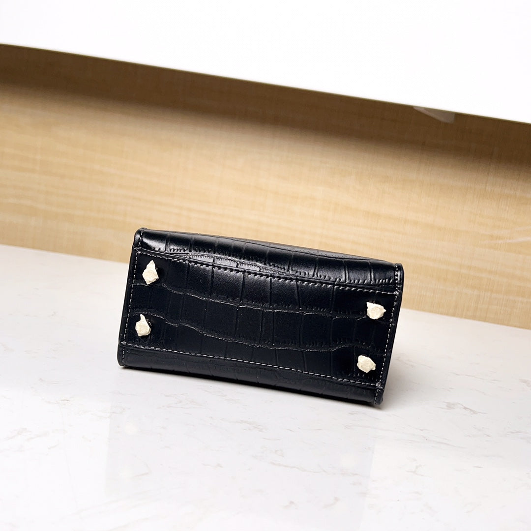 LuxluxHouse Best Quality Bags Coach