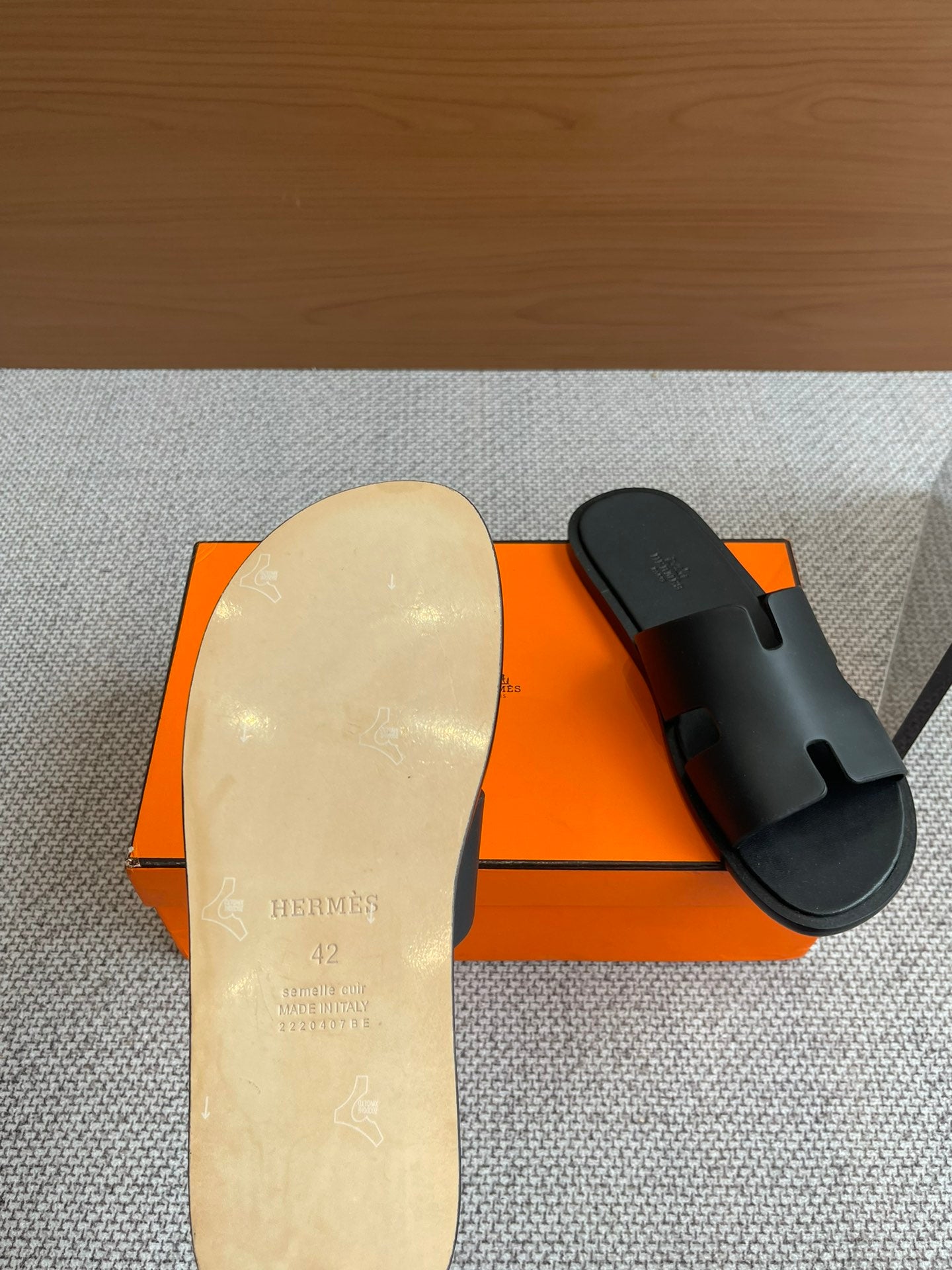 LuxluxHouse Best Quality Women Shoes Hermes