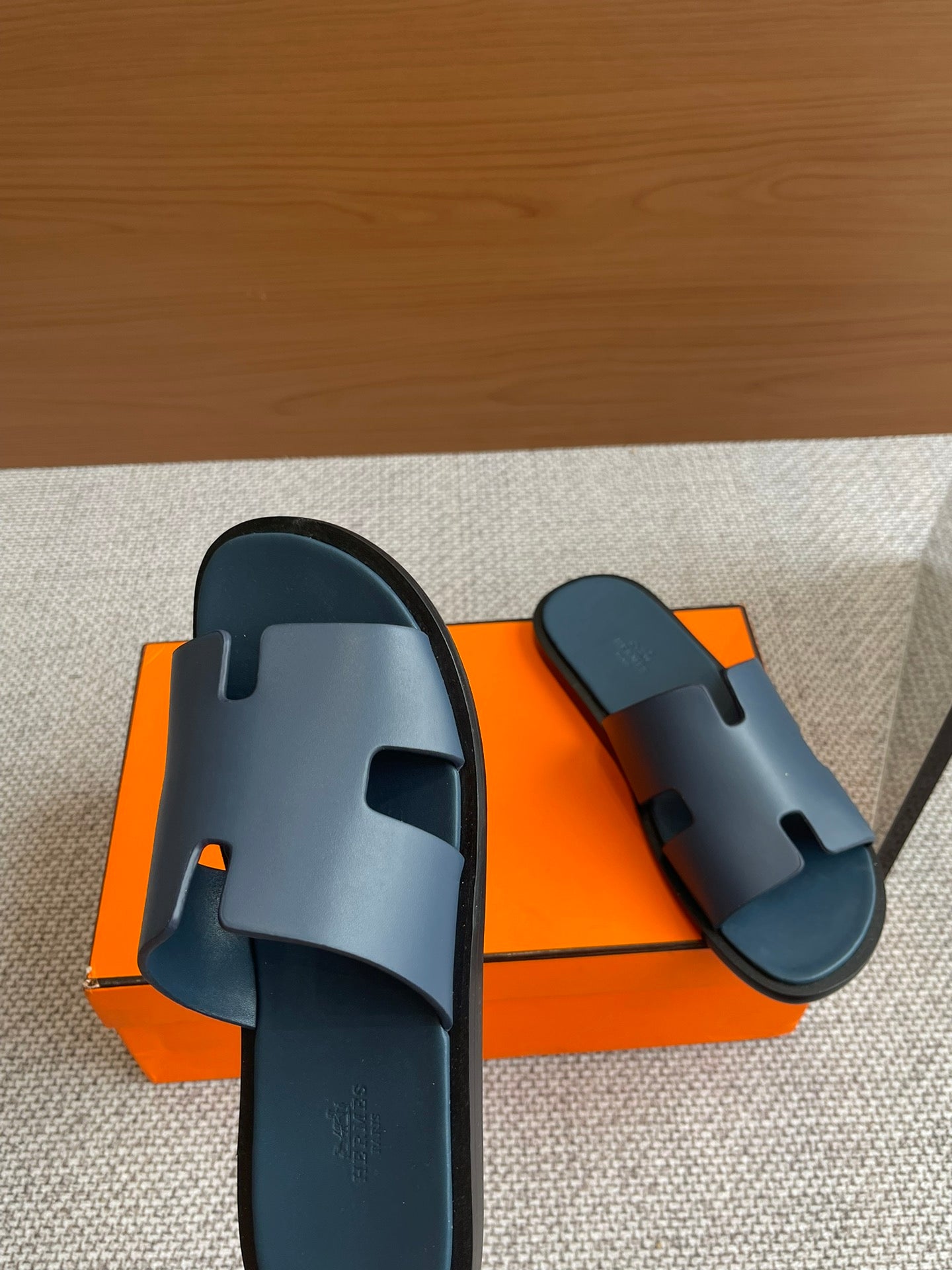 LuxluxHouse Best Quality Women Shoes Hermes