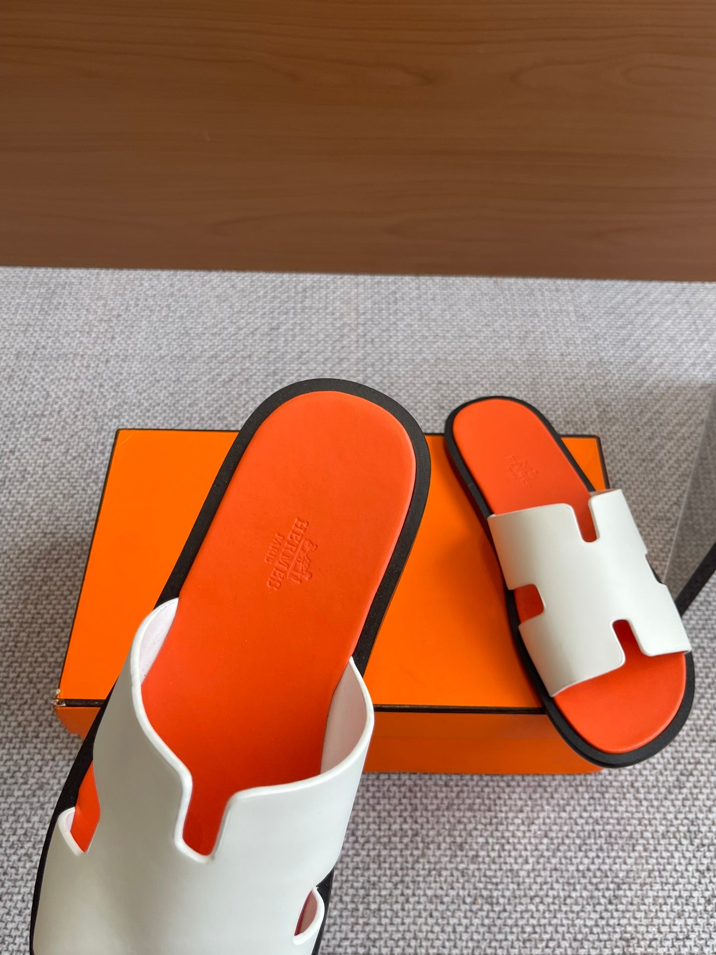 LuxluxHouse Best Quality Women Shoes Hermes