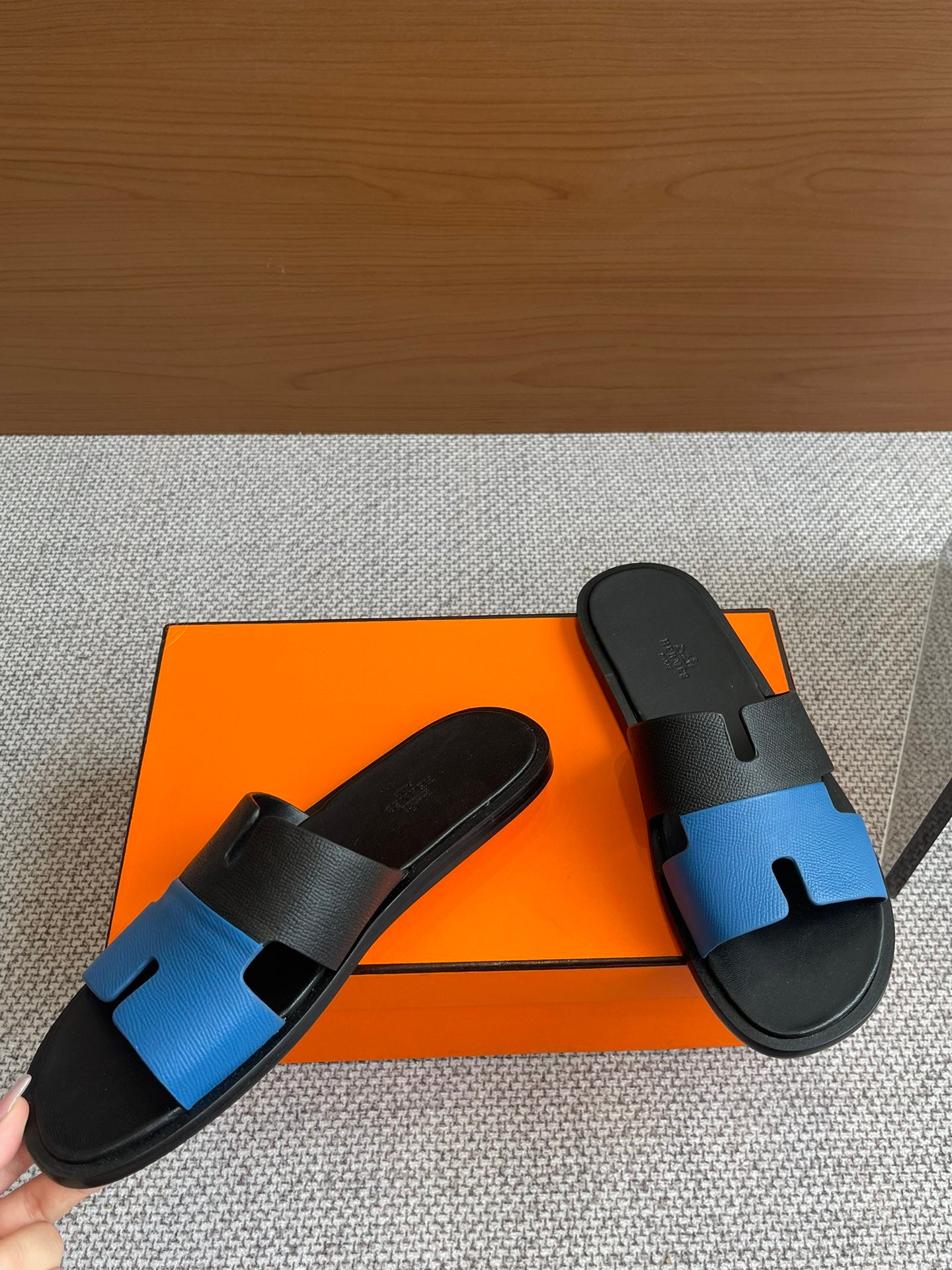 LuxluxHouse Best Quality Women Shoes Hermes