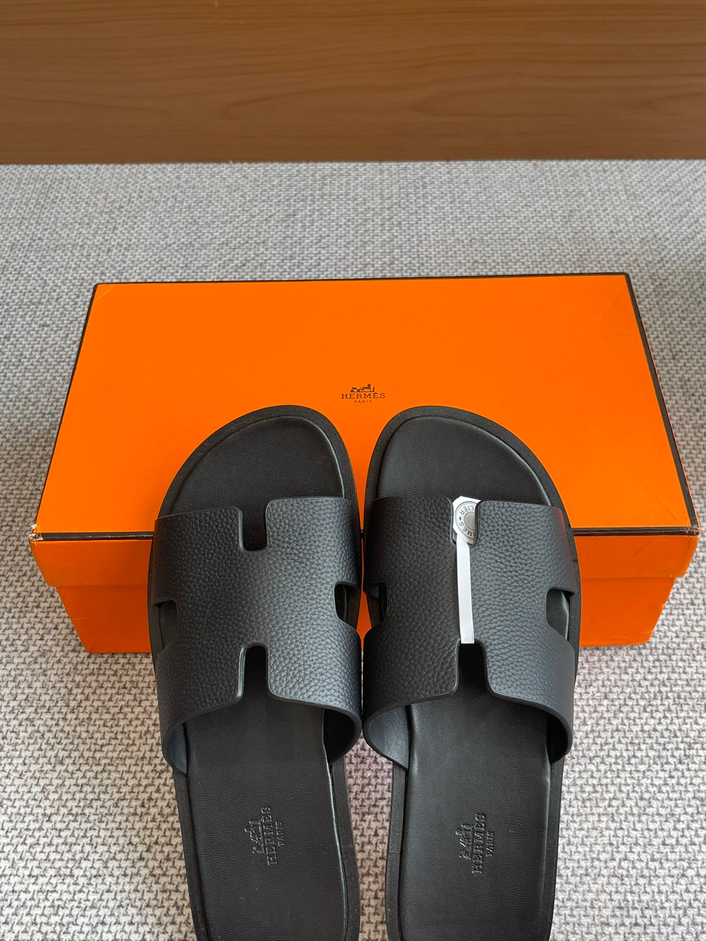 LuxluxHouse Best Quality Women Shoes Hermes