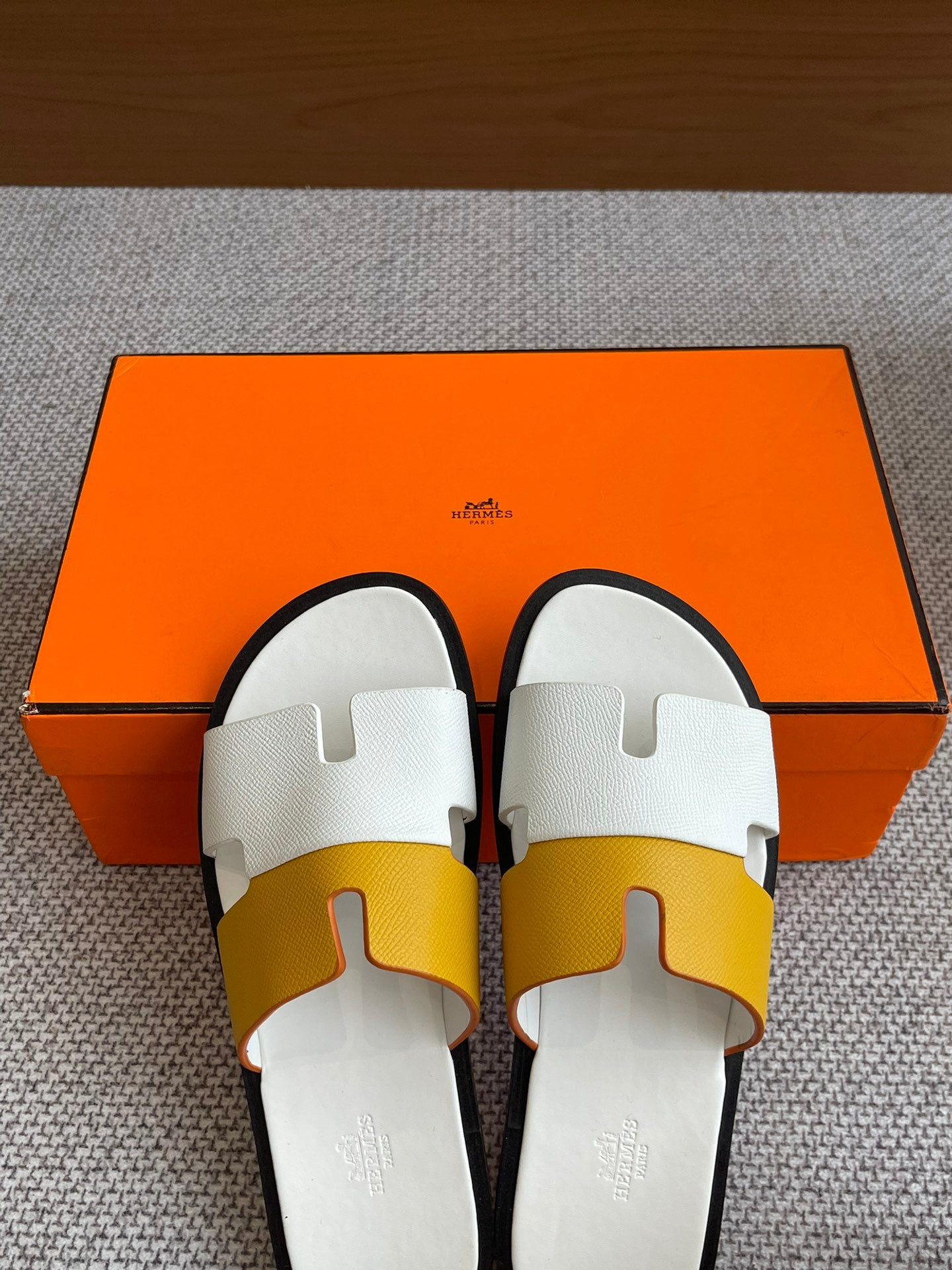 LuxluxHouse Best Quality Women Shoes Hermes