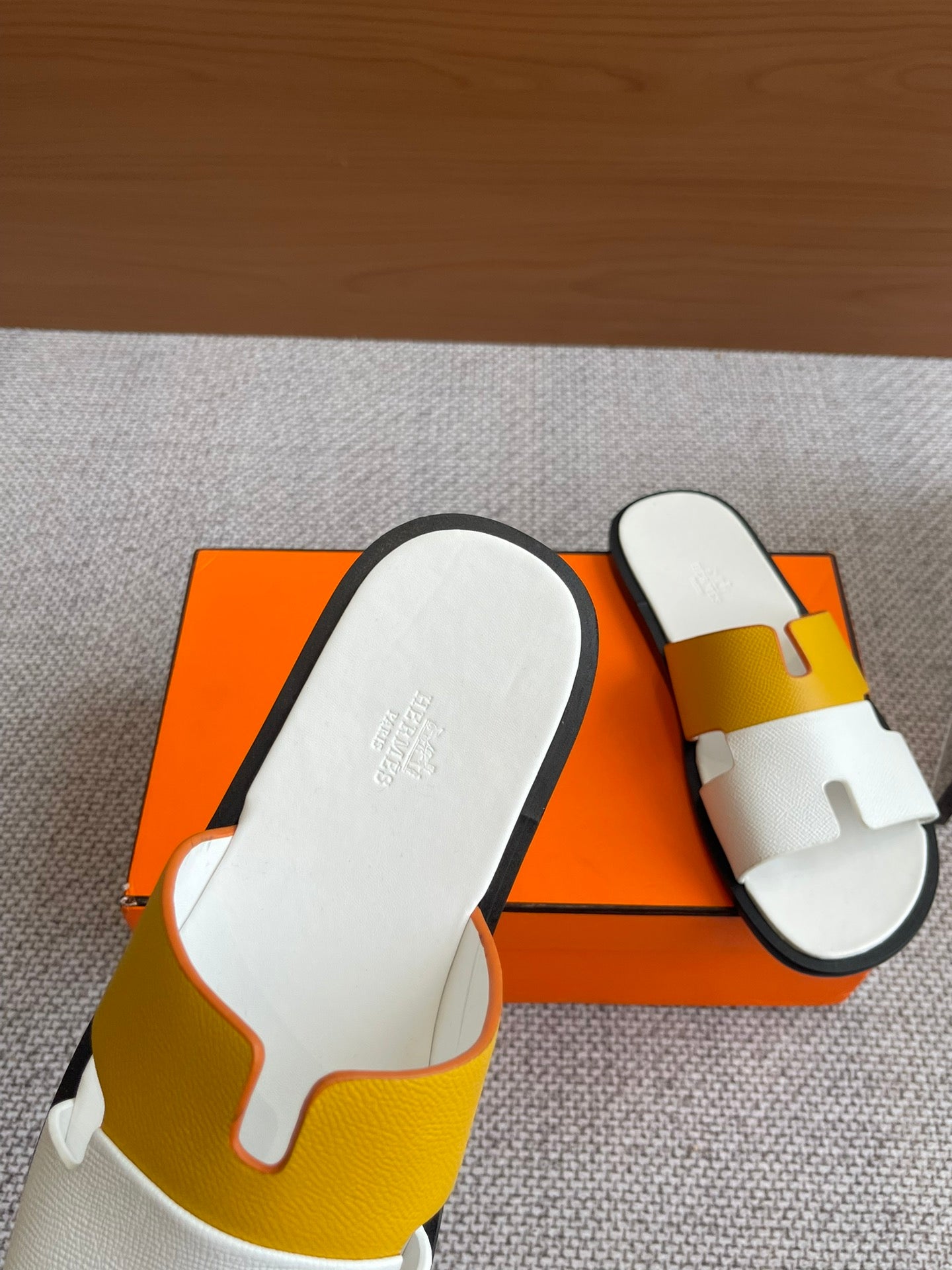 LuxluxHouse Best Quality Women Shoes Hermes