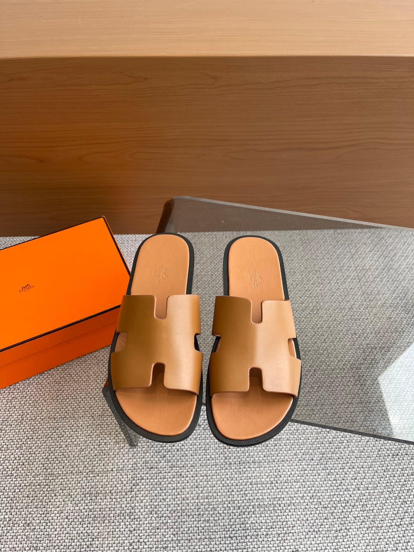 LuxluxHouse Best Quality Women Shoes Hermes