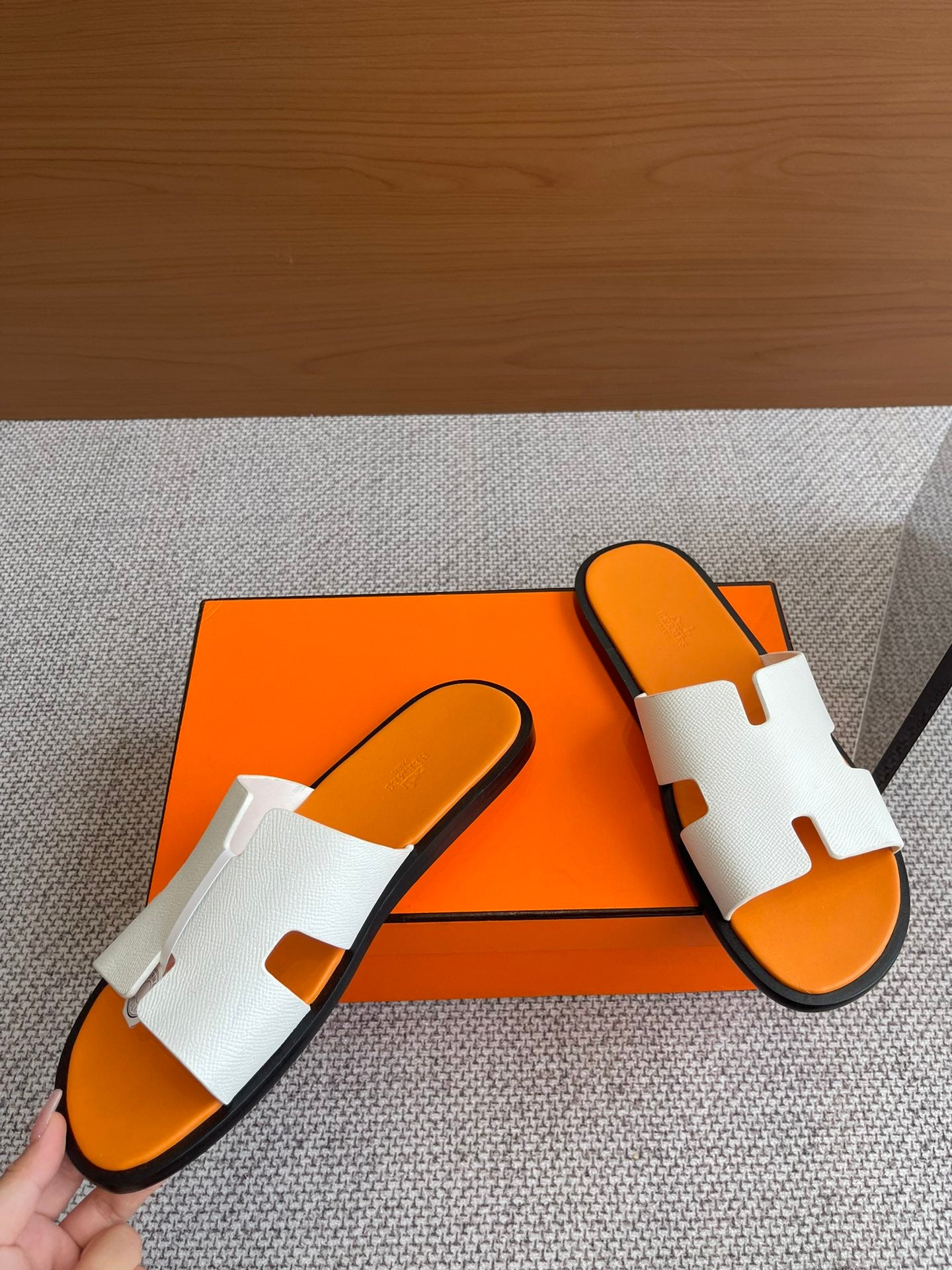 LuxluxHouse Best Quality Women Shoes Hermes