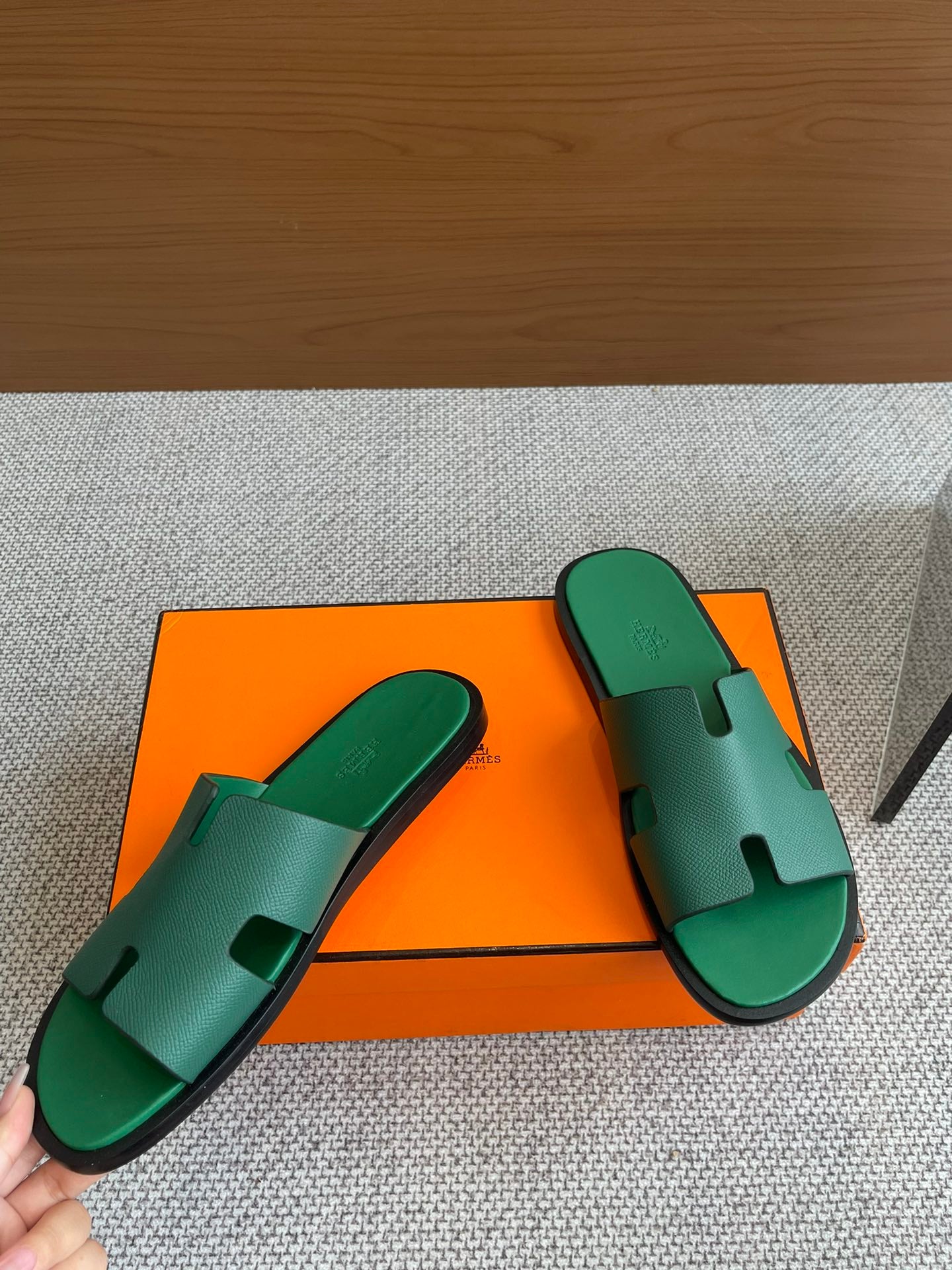 LuxluxHouse Best Quality Women Shoes Hermes