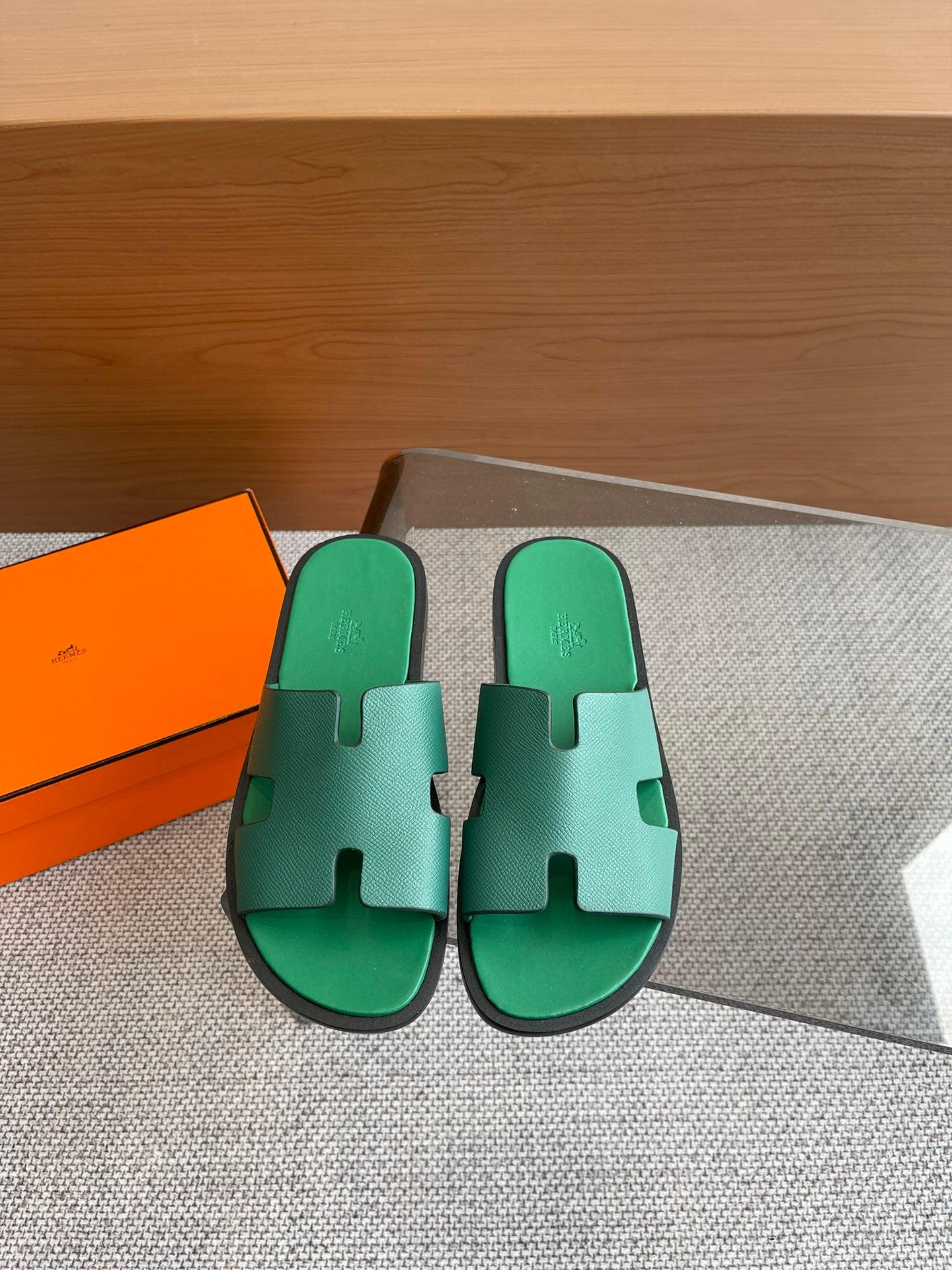 LuxluxHouse Best Quality Women Shoes Hermes