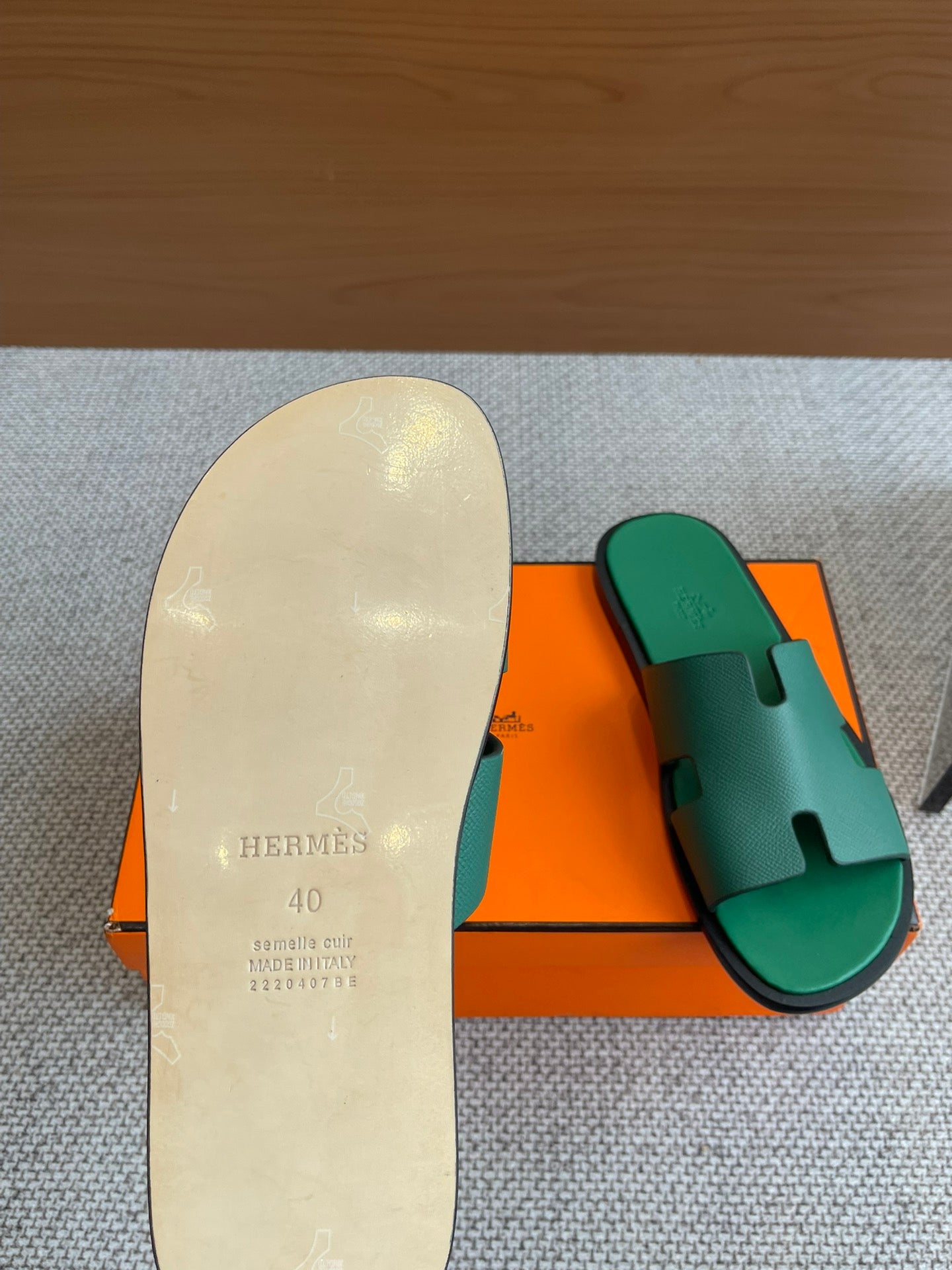 LuxluxHouse Best Quality Women Shoes Hermes