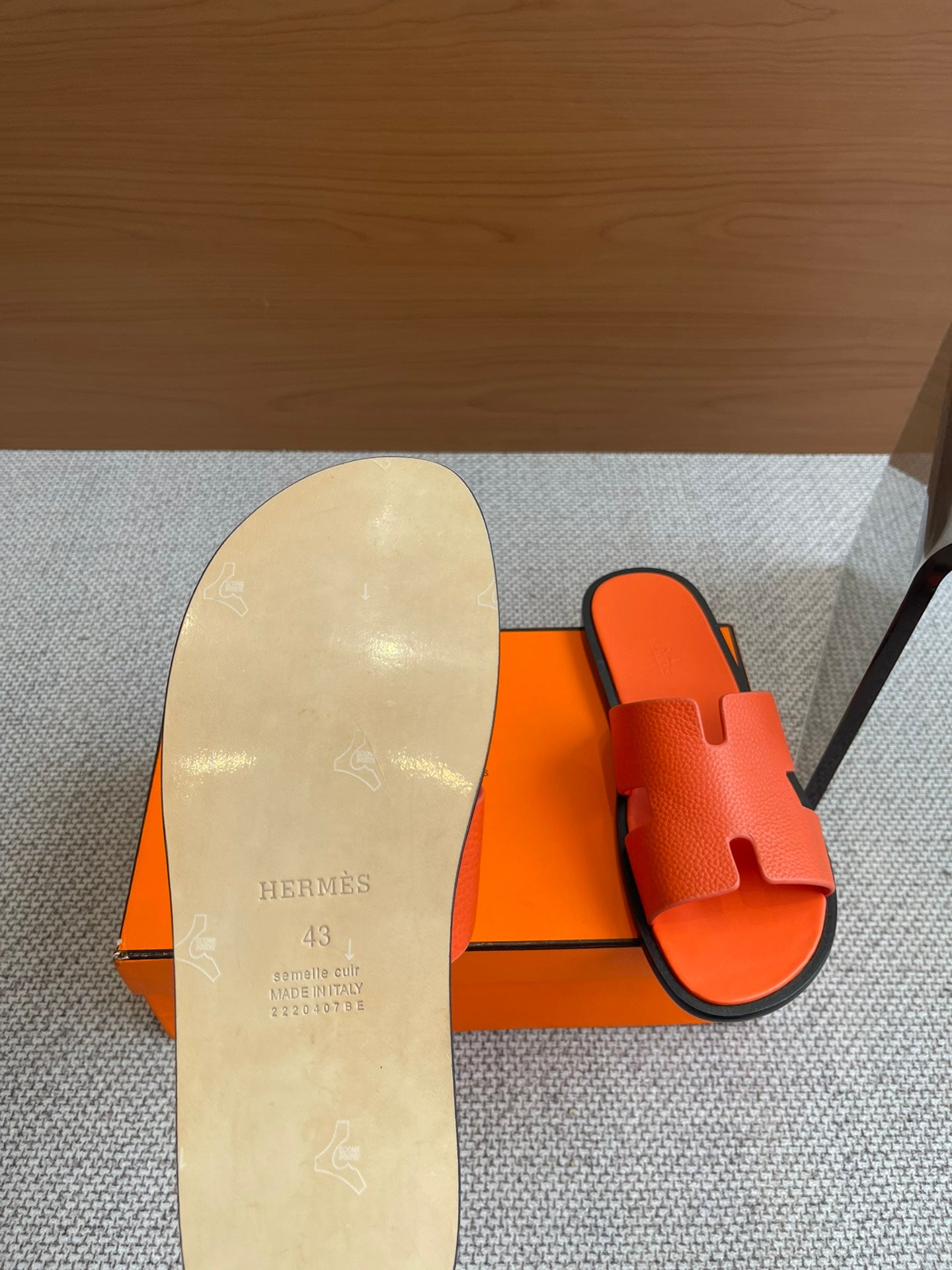 LuxluxHouse Best Quality Women Shoes Hermes