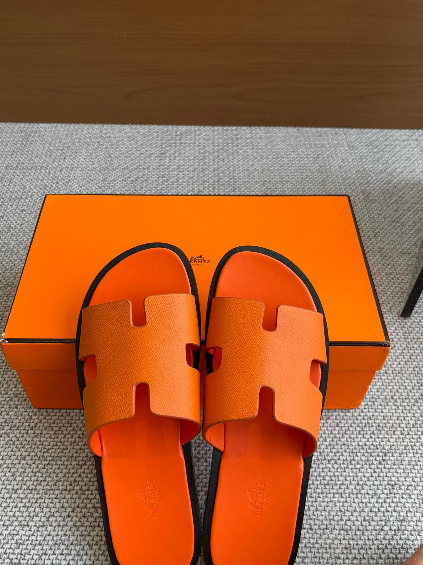 LuxluxHouse Best Quality Women Shoes Hermes