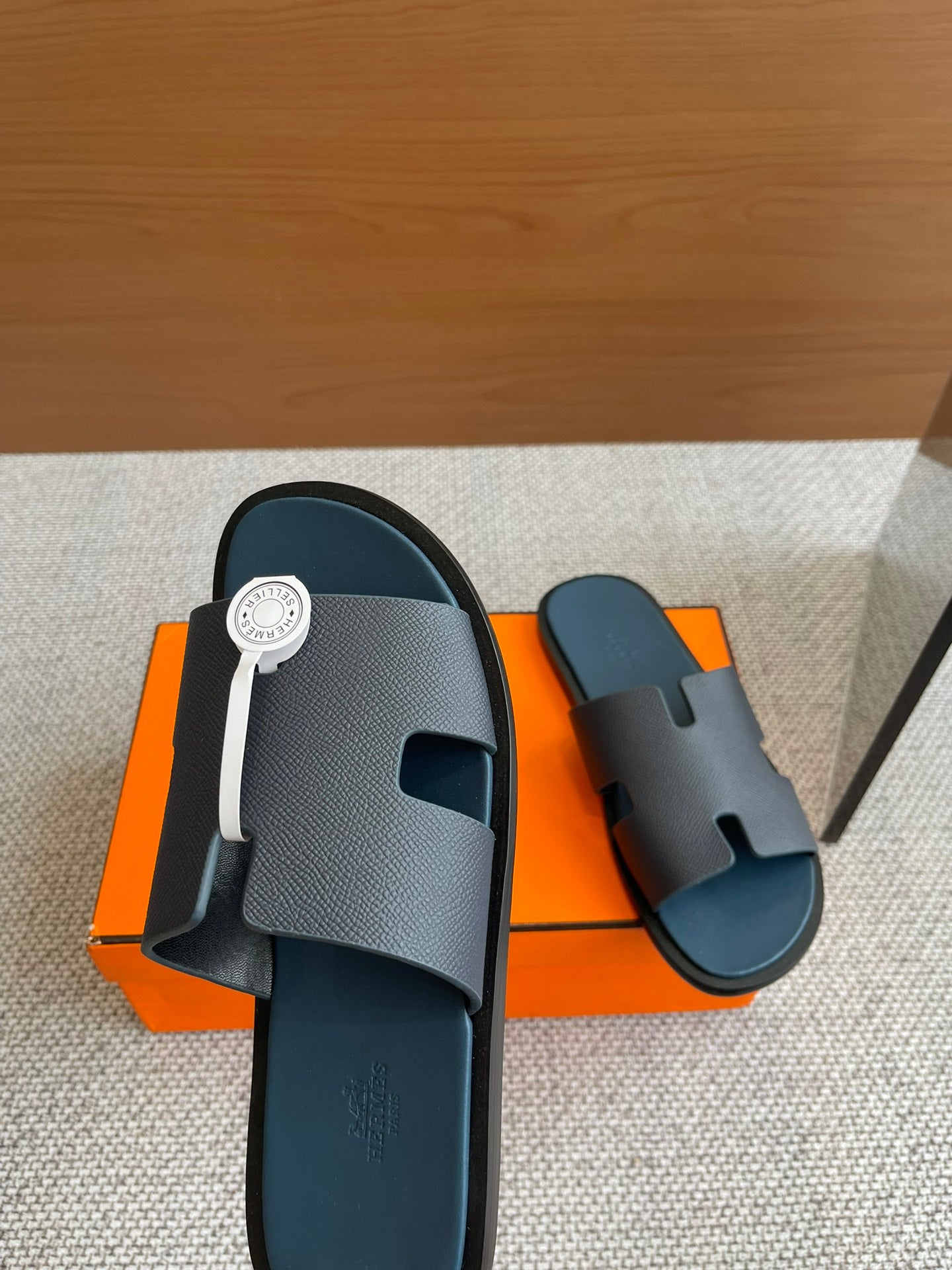 LuxluxHouse Best Quality Women Shoes Hermes