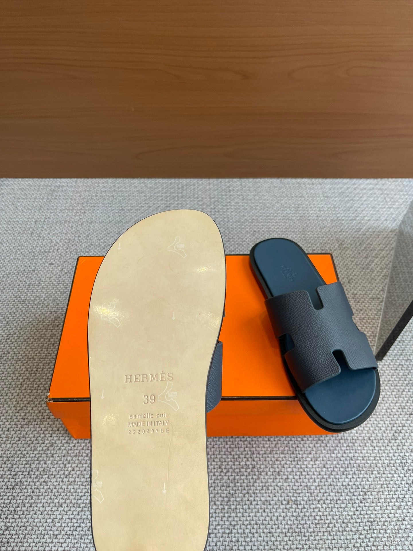 LuxluxHouse Best Quality Women Shoes Hermes