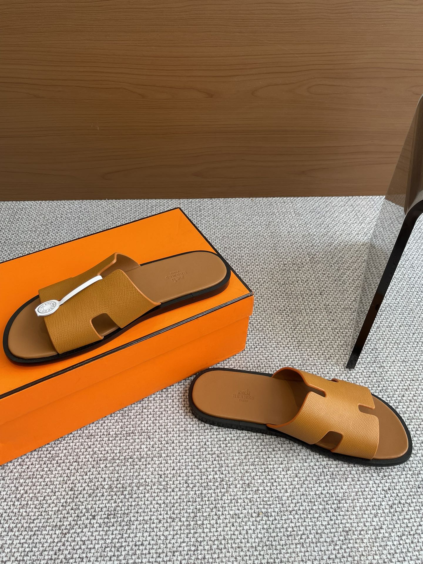 LuxluxHouse Best Quality Women Shoes Hermes