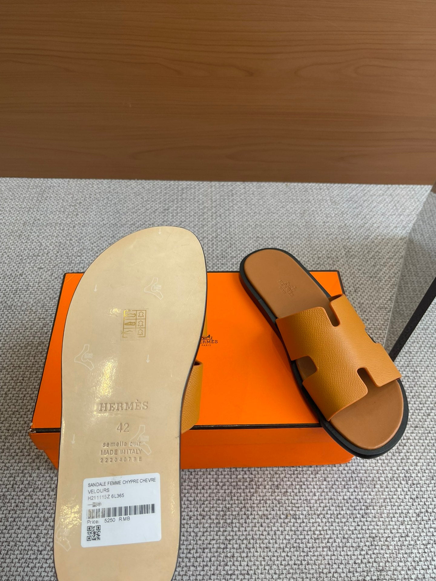 LuxluxHouse Best Quality Women Shoes Hermes
